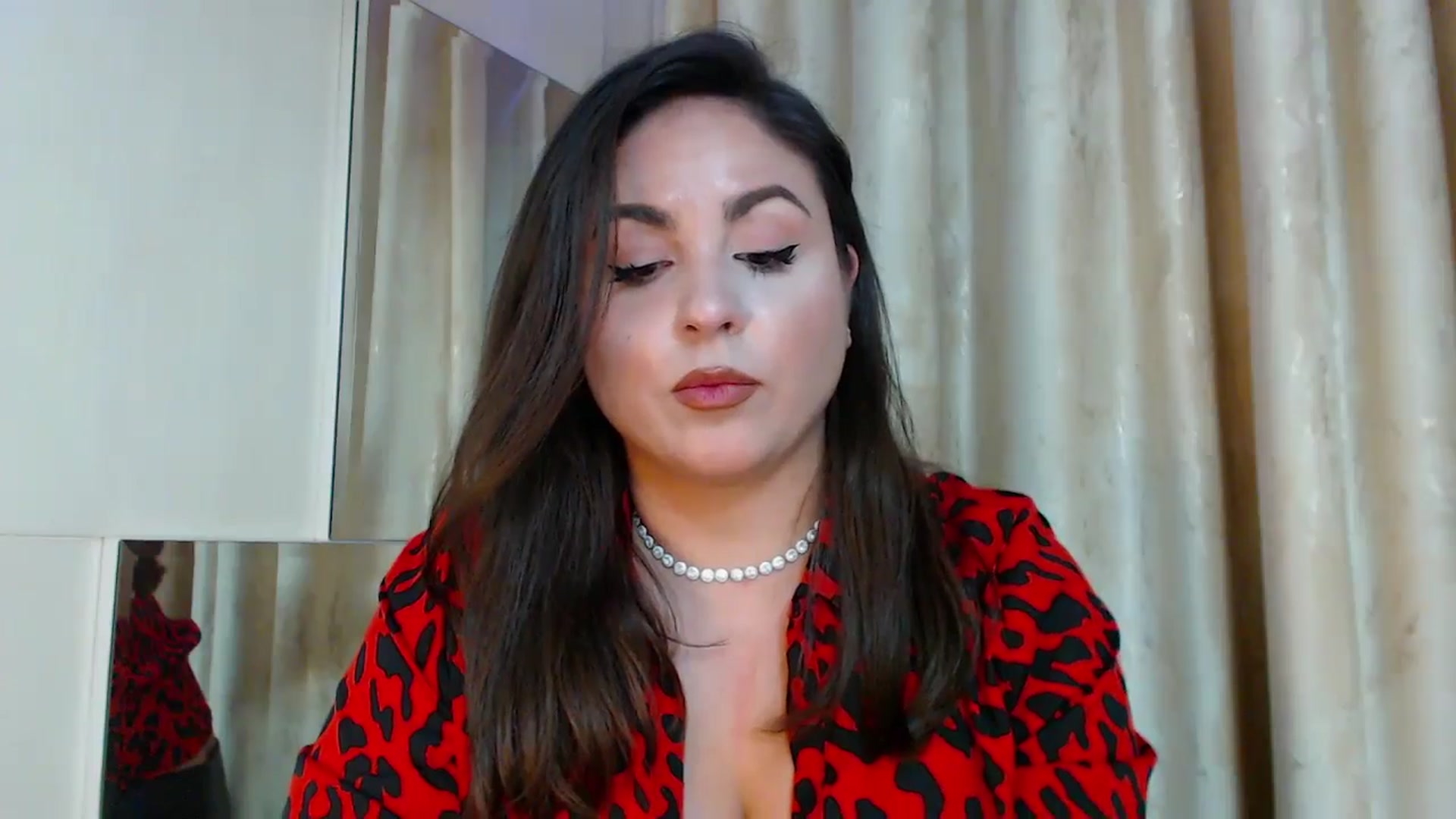 Gallery image thumbnail from NotVanilla's myfreecams stream on, 11/26/2024, 22:20 image 5 of 20
