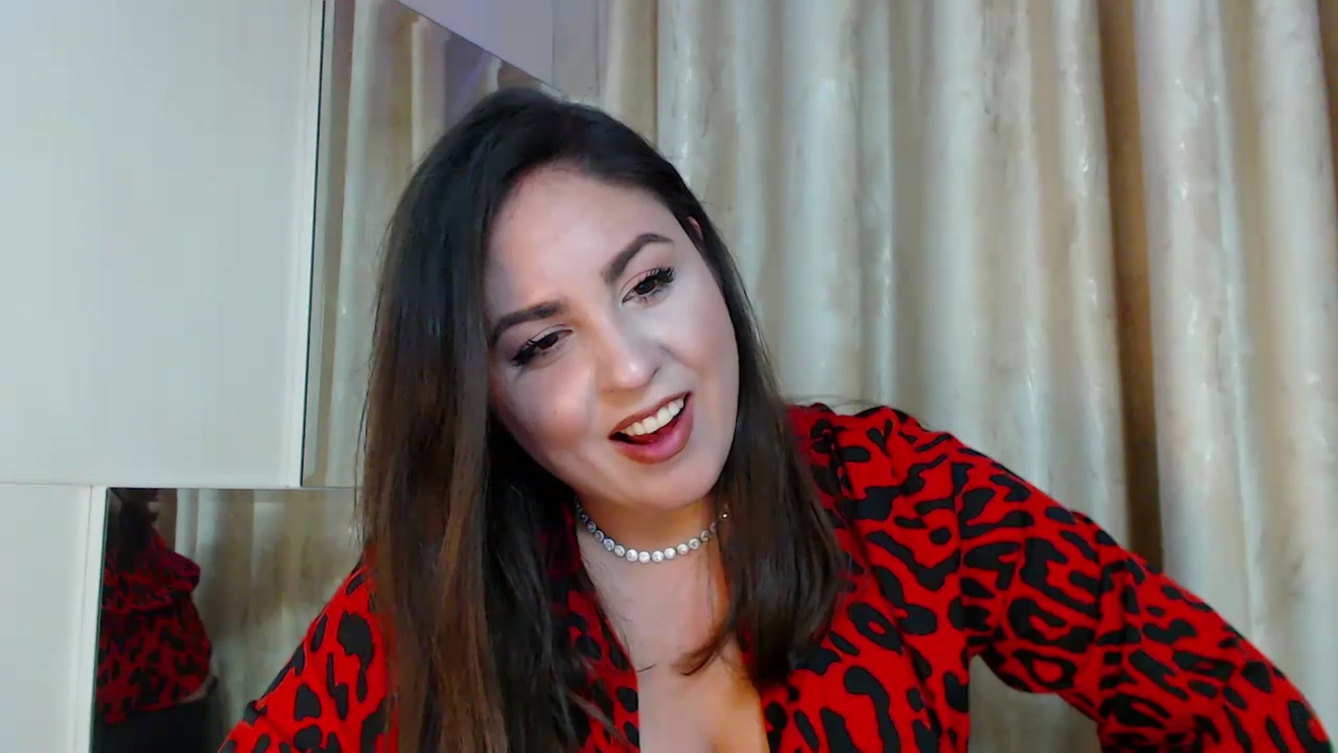 Gallery image thumbnail from NotVanilla's myfreecams stream on, 11/26/2024, 22:20 image 6 of 20