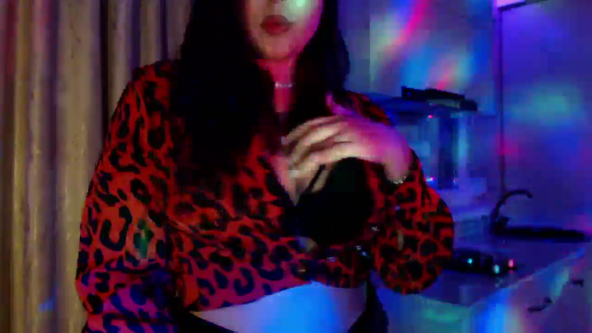 Gallery image thumbnail from NotVanilla's myfreecams stream on, 11/26/2024, 22:56 image 16 of 20