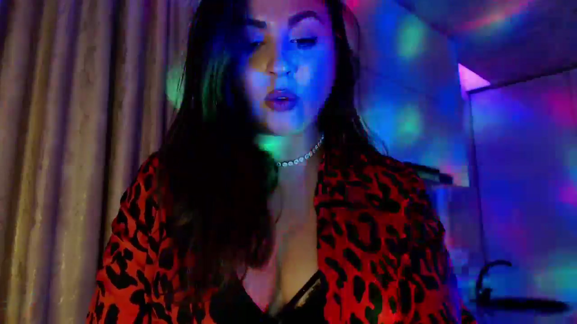 Gallery image thumbnail from NotVanilla's myfreecams stream on, 11/26/2024, 22:56 image 15 of 20