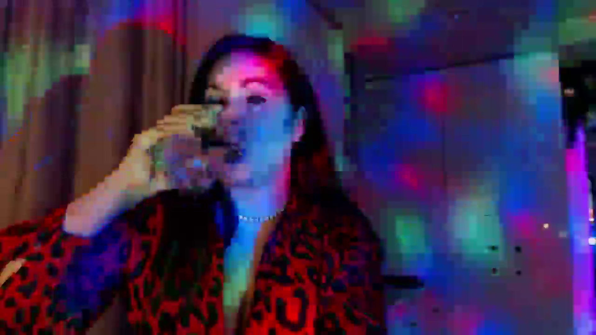 Gallery image thumbnail from NotVanilla's myfreecams stream on, 11/27/2024, 01:42 image 16 of 20