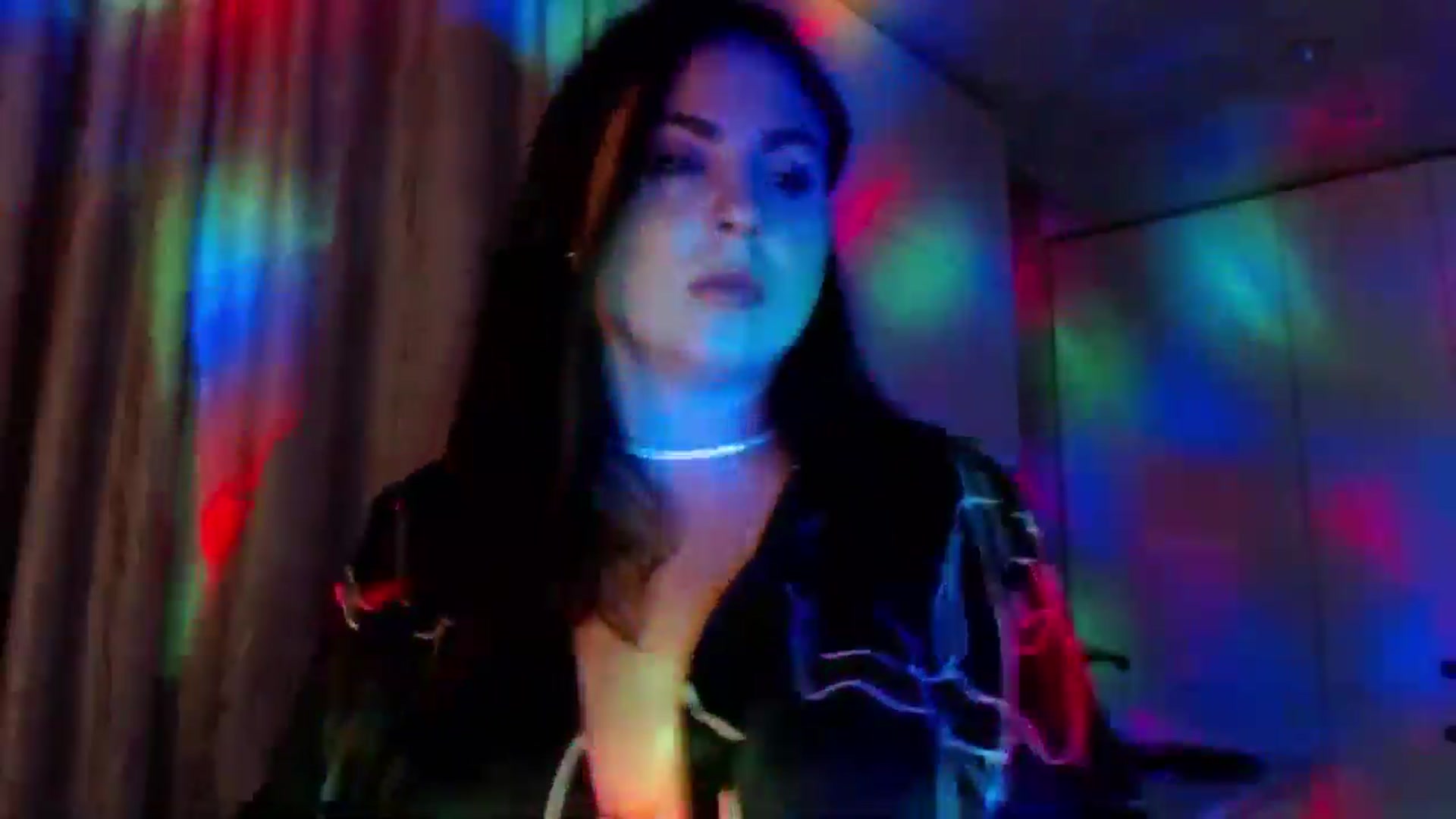 Gallery image thumbnail from NotVanilla's myfreecams stream on, 11/27/2024, 02:40 image 20 of 20