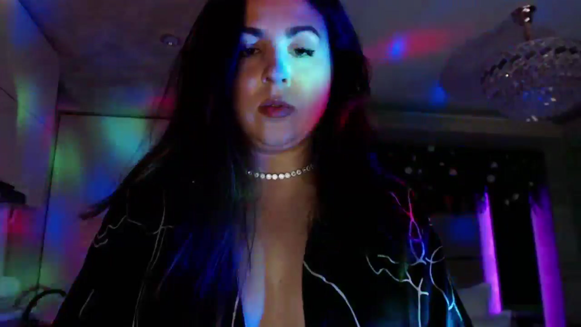Gallery image thumbnail from NotVanilla's myfreecams stream on, 11/27/2024, 02:40 image 12 of 20
