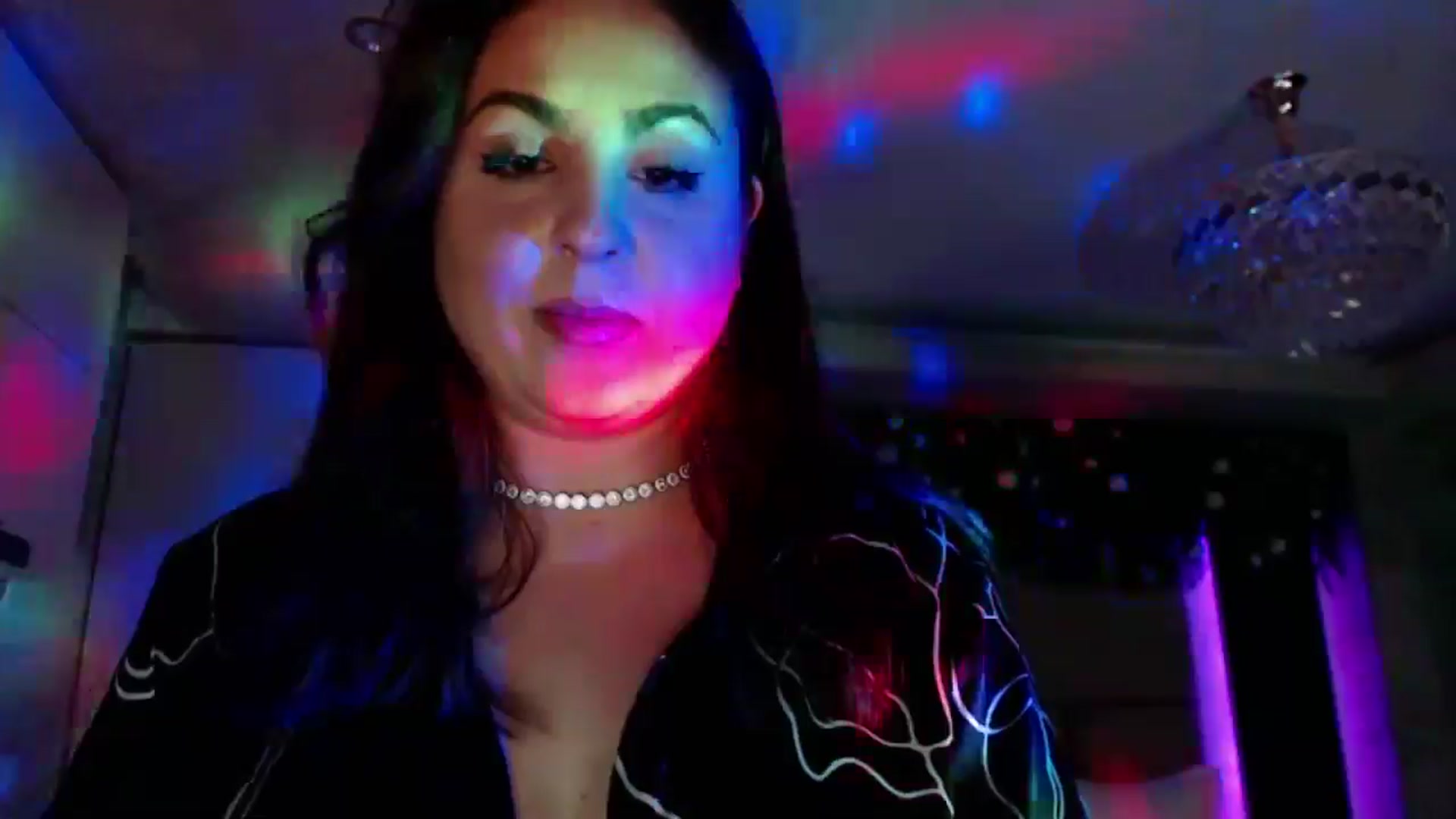Gallery image thumbnail from NotVanilla's myfreecams stream on, 11/27/2024, 02:40 image 15 of 20