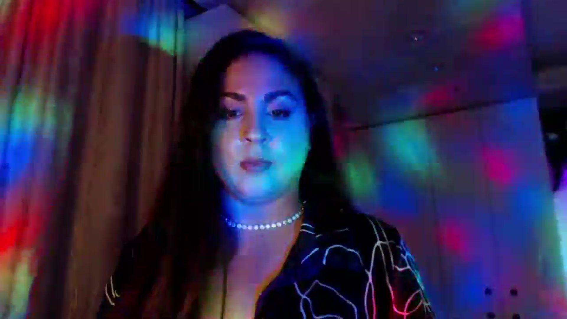 Gallery image thumbnail from NotVanilla's myfreecams stream on, 11/27/2024, 02:40 image 17 of 20