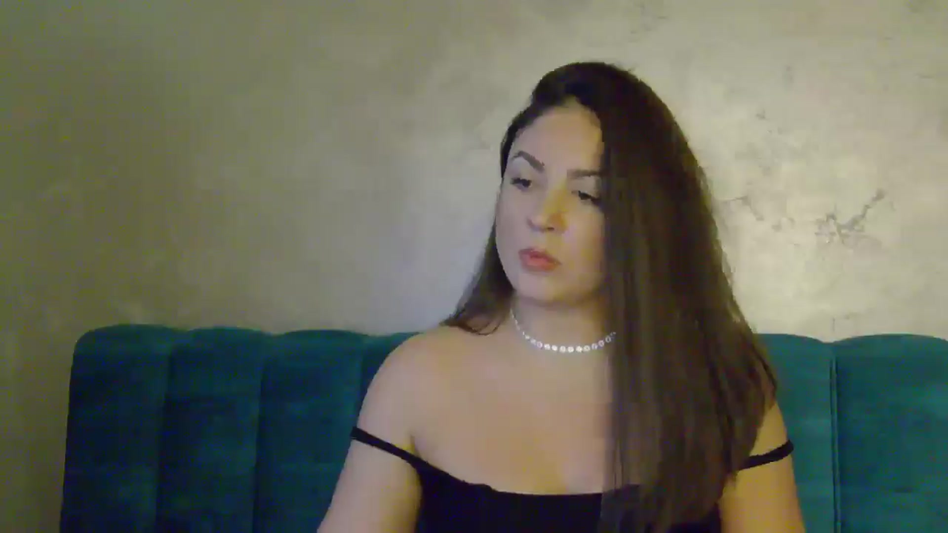 Gallery image thumbnail from NotVanilla's myfreecams stream on, 12/02/2024, 24:45 image 17 of 20
