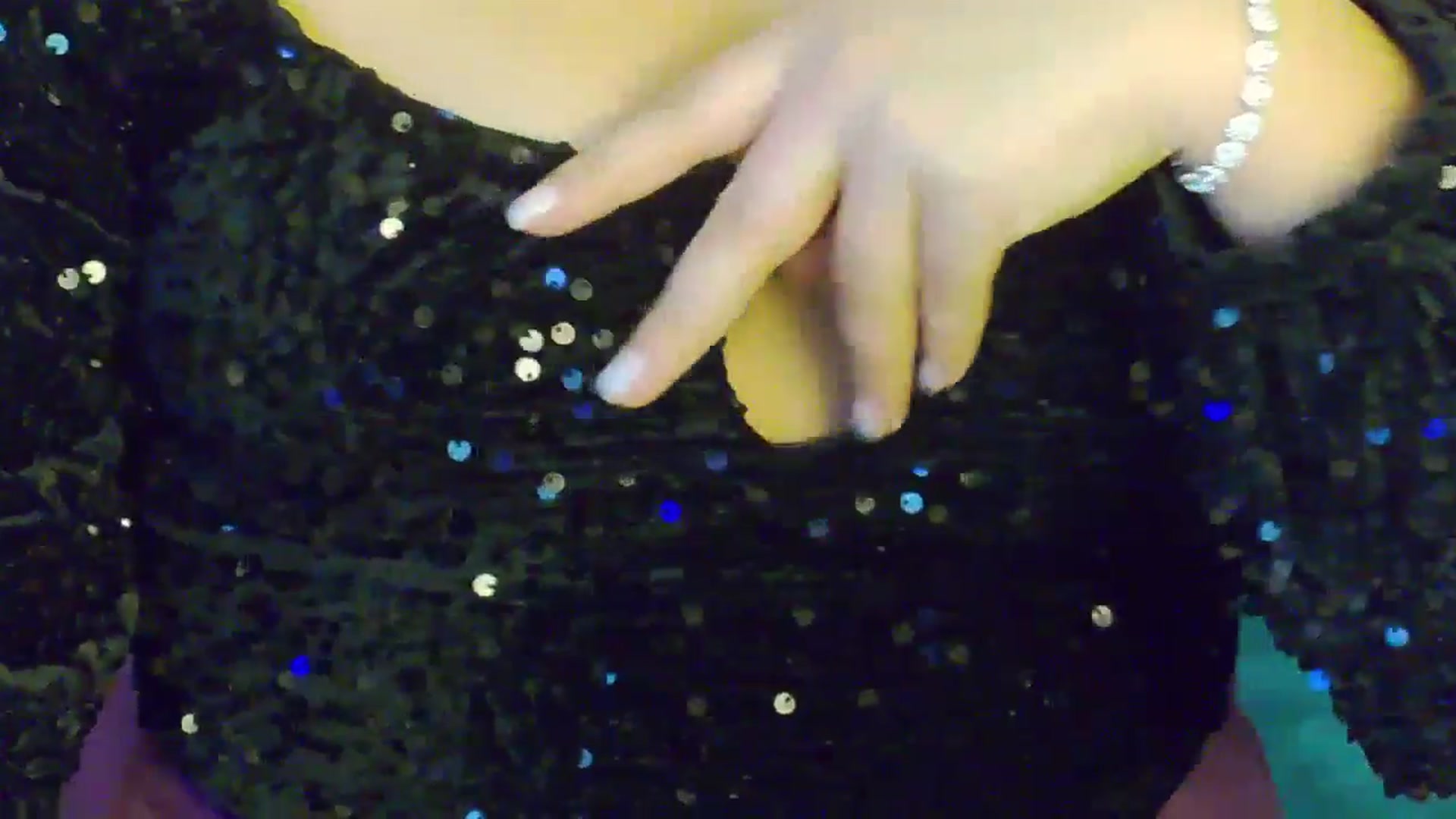 Gallery image thumbnail from NotVanilla's myfreecams stream on, 12/22/2024, 02:19 image 7 of 20