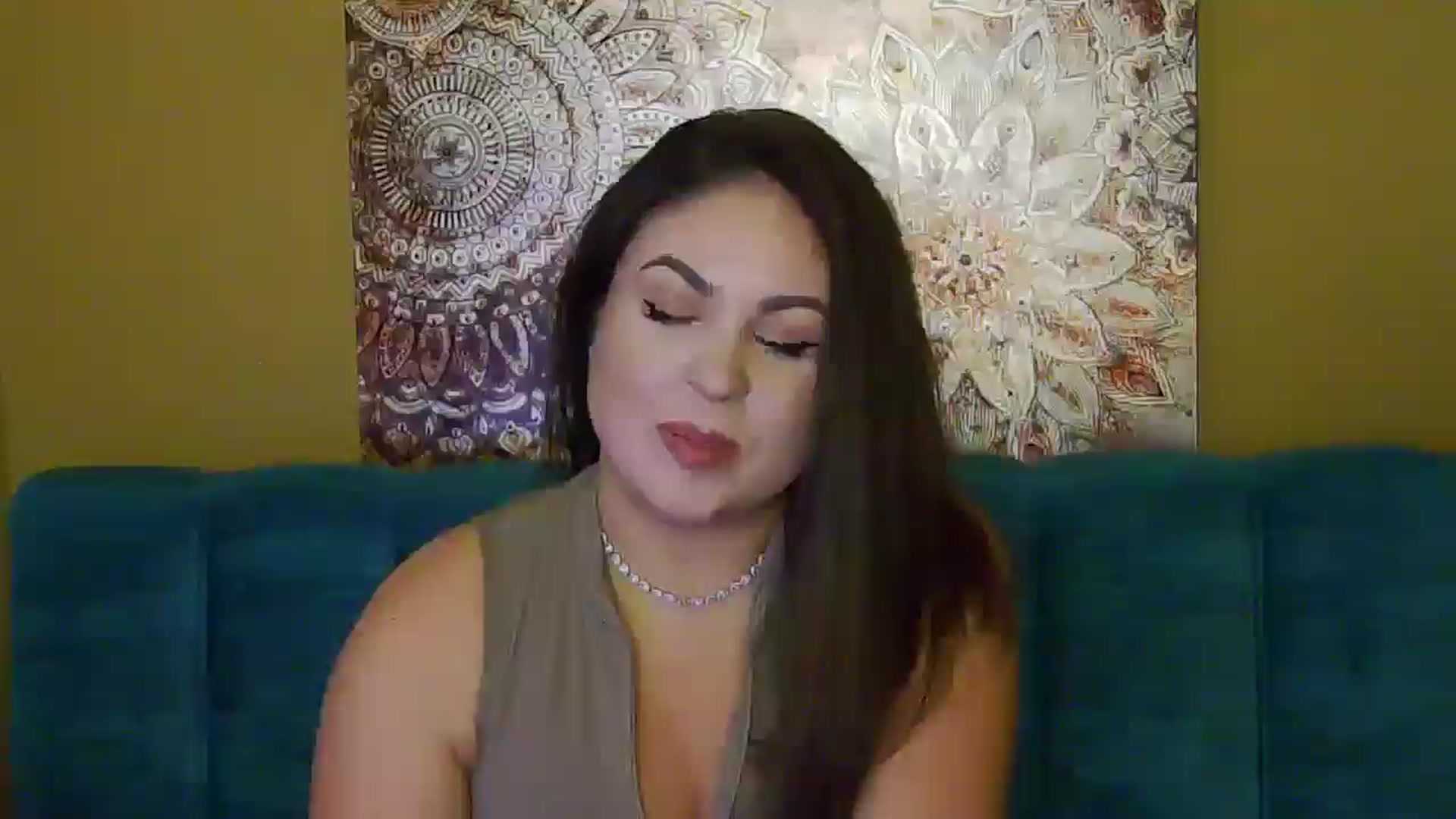 Gallery image thumbnail from NotVanilla's myfreecams stream on, 12/24/2024, 02:13 image 18 of 20