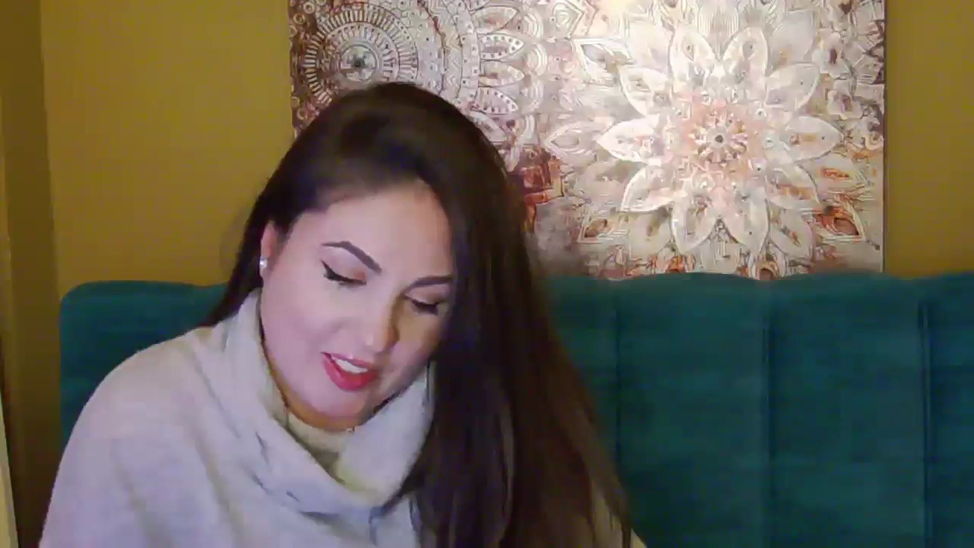 Gallery image thumbnail from NotVanilla's myfreecams stream on, 12/24/2024, 07:10 image 8 of 20