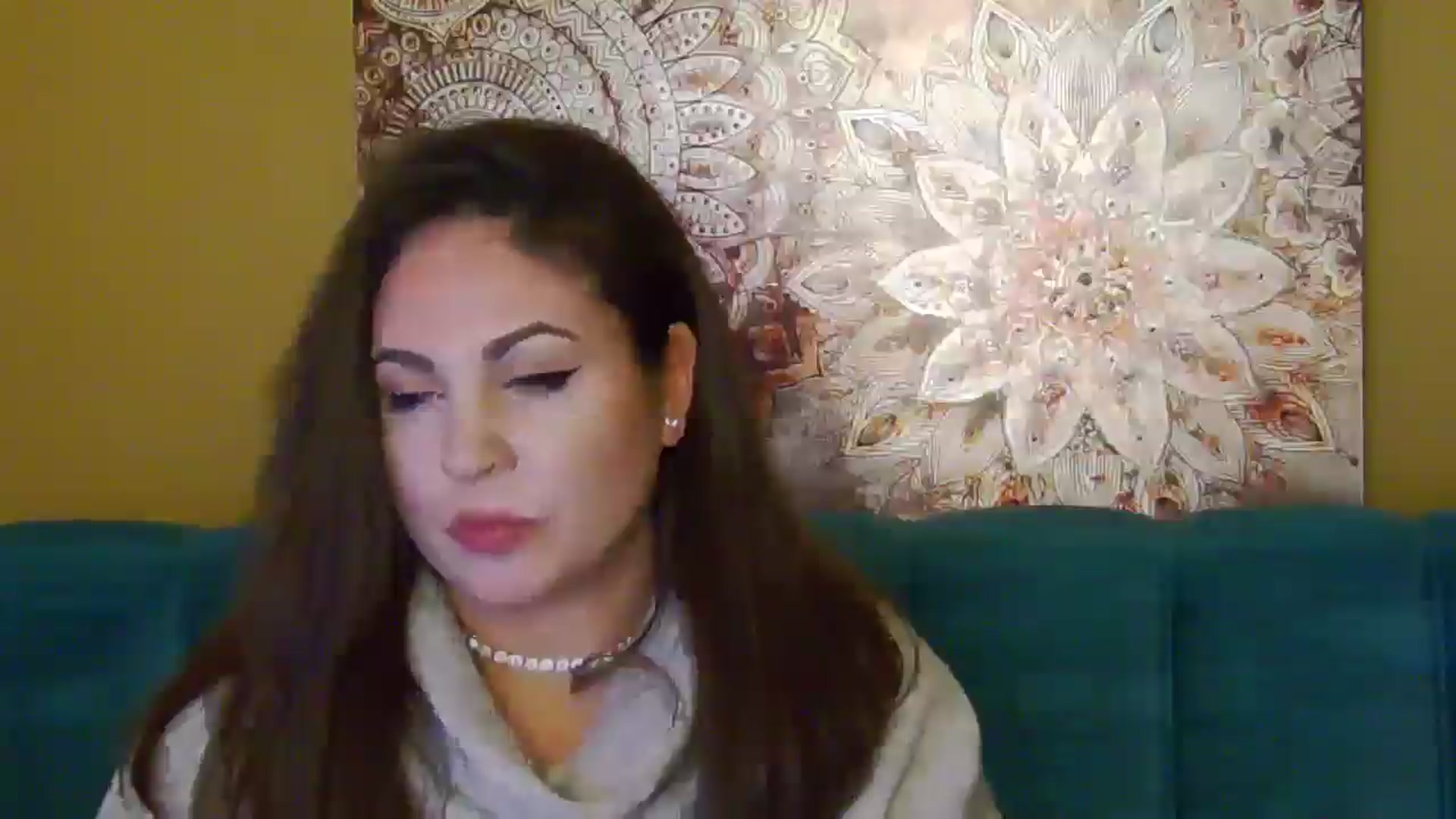 Gallery image thumbnail from NotVanilla's myfreecams stream on, 12/24/2024, 07:10 image 18 of 20