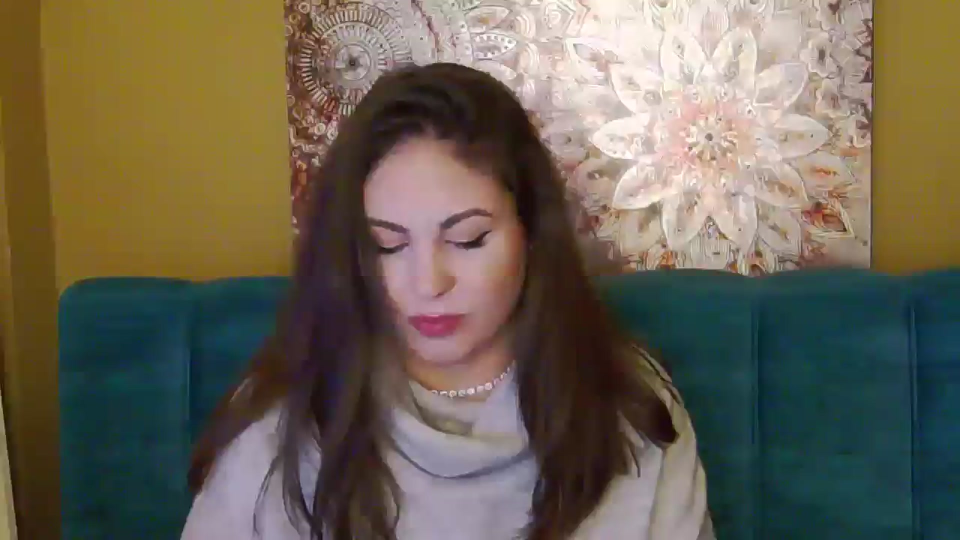 Gallery image thumbnail from NotVanilla's myfreecams stream on, 12/24/2024, 07:10 image 15 of 20