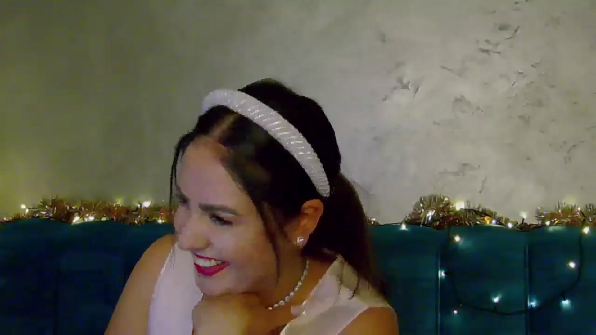 Gallery image thumbnail from NotVanilla's myfreecams stream on, 12/27/2024, 08:40 image 10 of 20