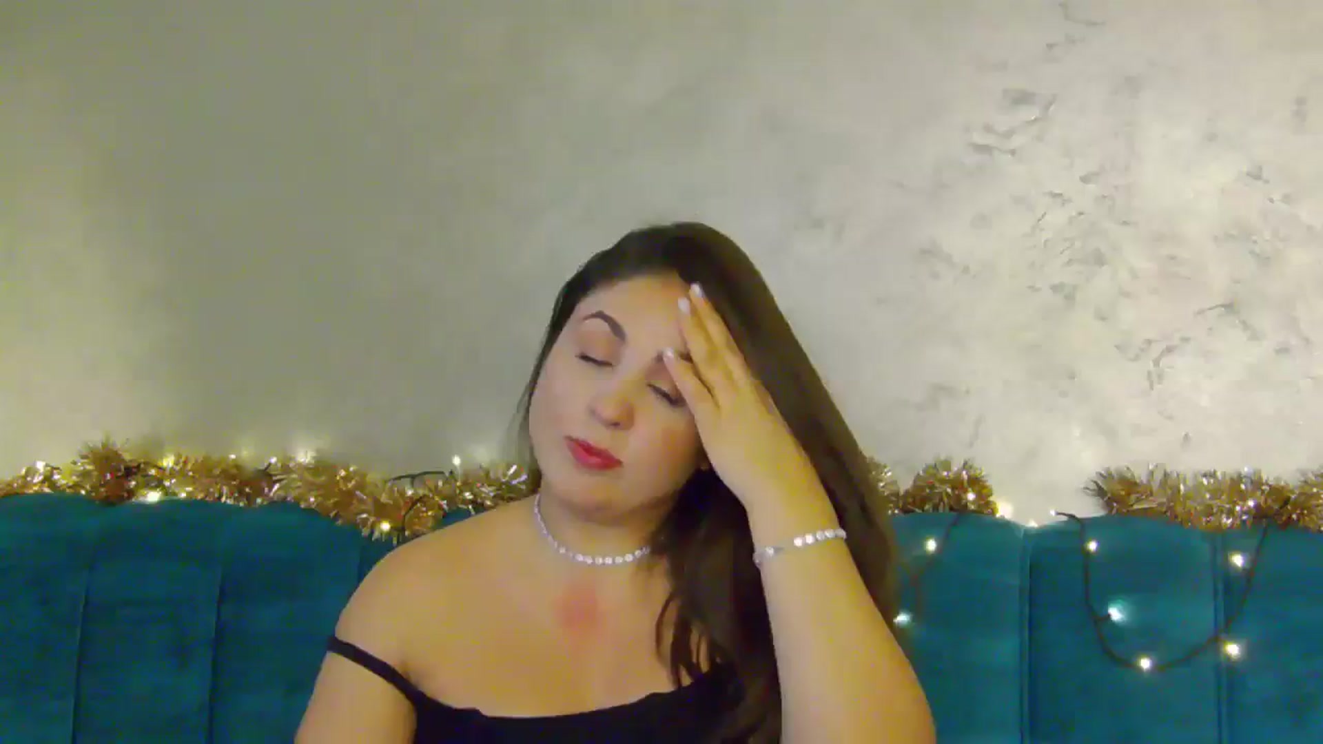 Gallery image thumbnail from NotVanilla's myfreecams stream on, 12/28/2024, 04:03 image 18 of 20