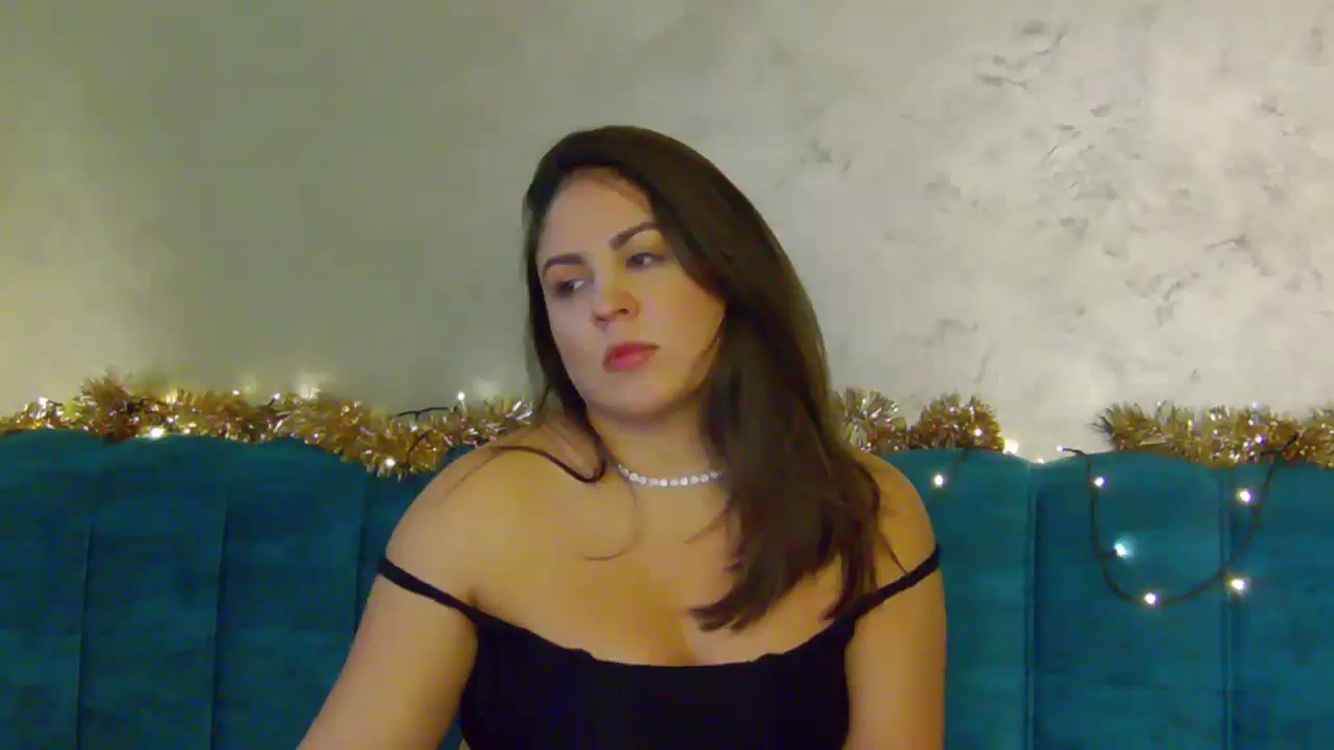 Gallery image thumbnail from NotVanilla's myfreecams stream on, 12/28/2024, 04:03 image 15 of 20