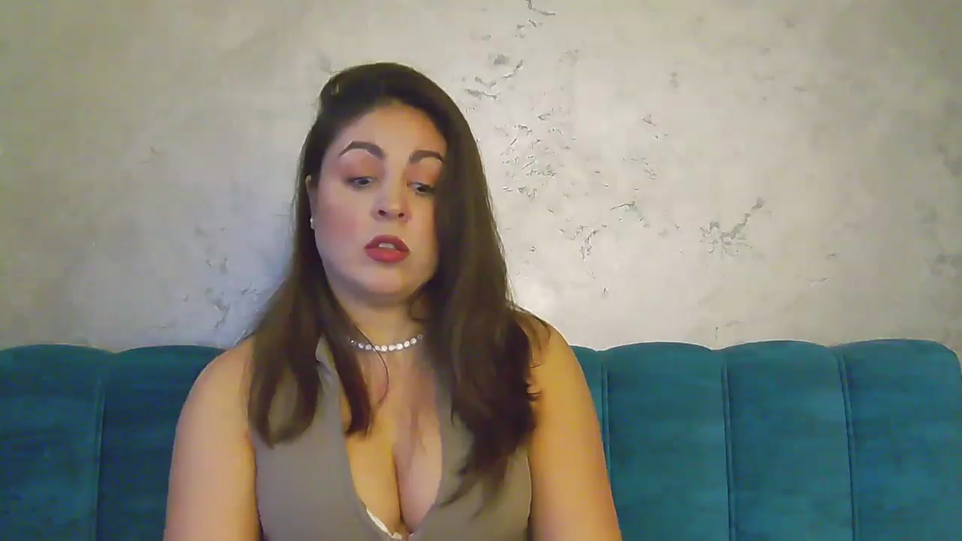 Gallery image thumbnail from NotVanilla's myfreecams stream on, 01/02/2025, 03:35 image 10 of 20