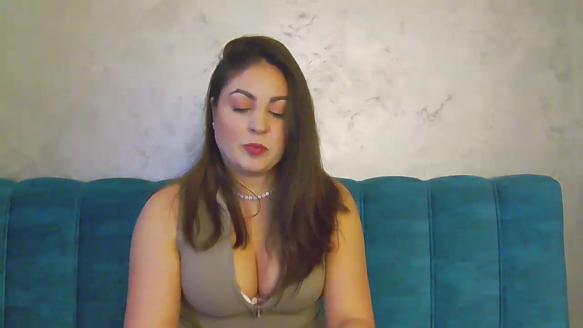Gallery image thumbnail from NotVanilla's myfreecams stream on, 01/02/2025, 03:35 image 6 of 20