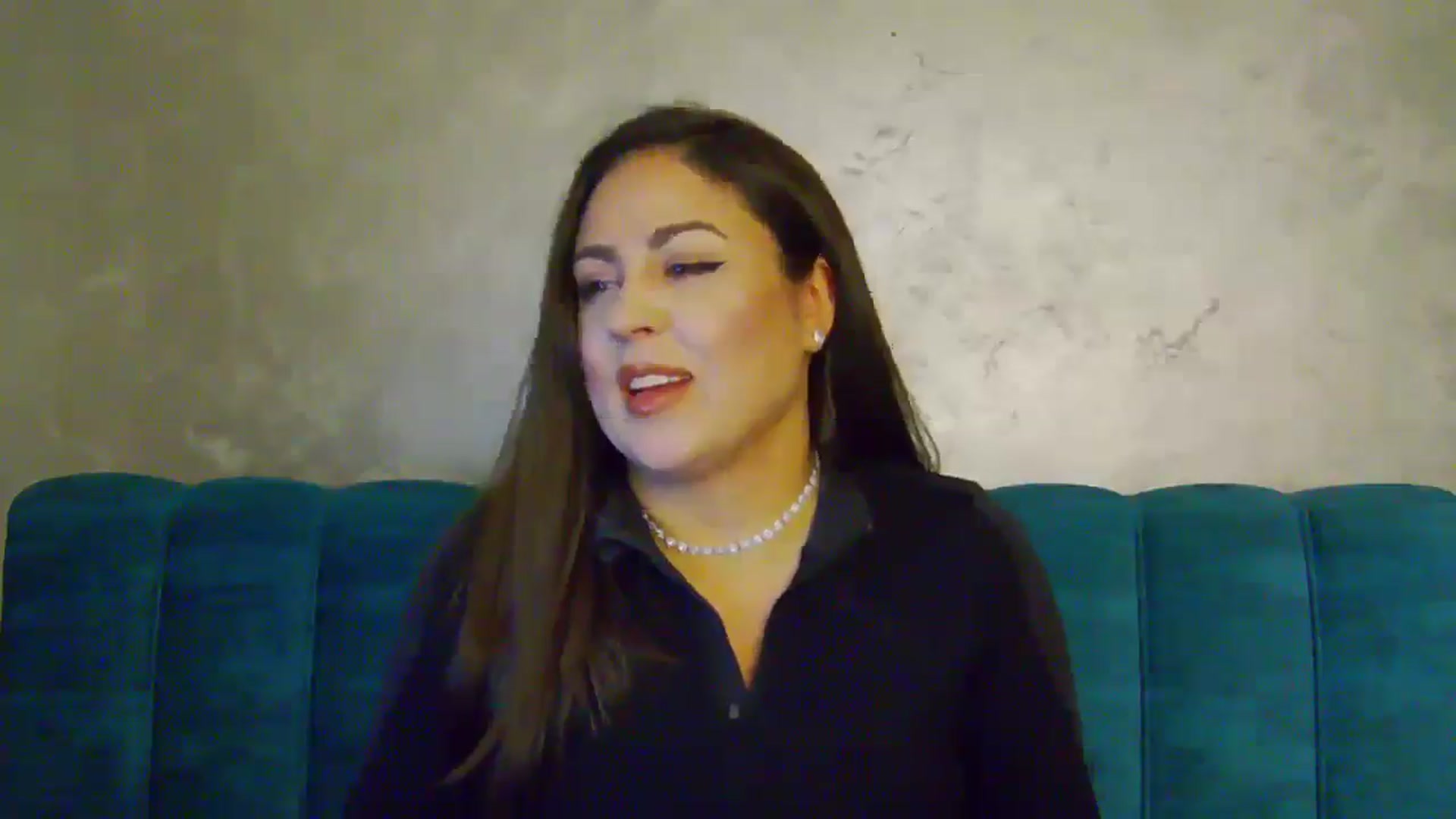 Gallery image thumbnail from NotVanilla's myfreecams stream on, 01/03/2025, 03:11 image 3 of 20