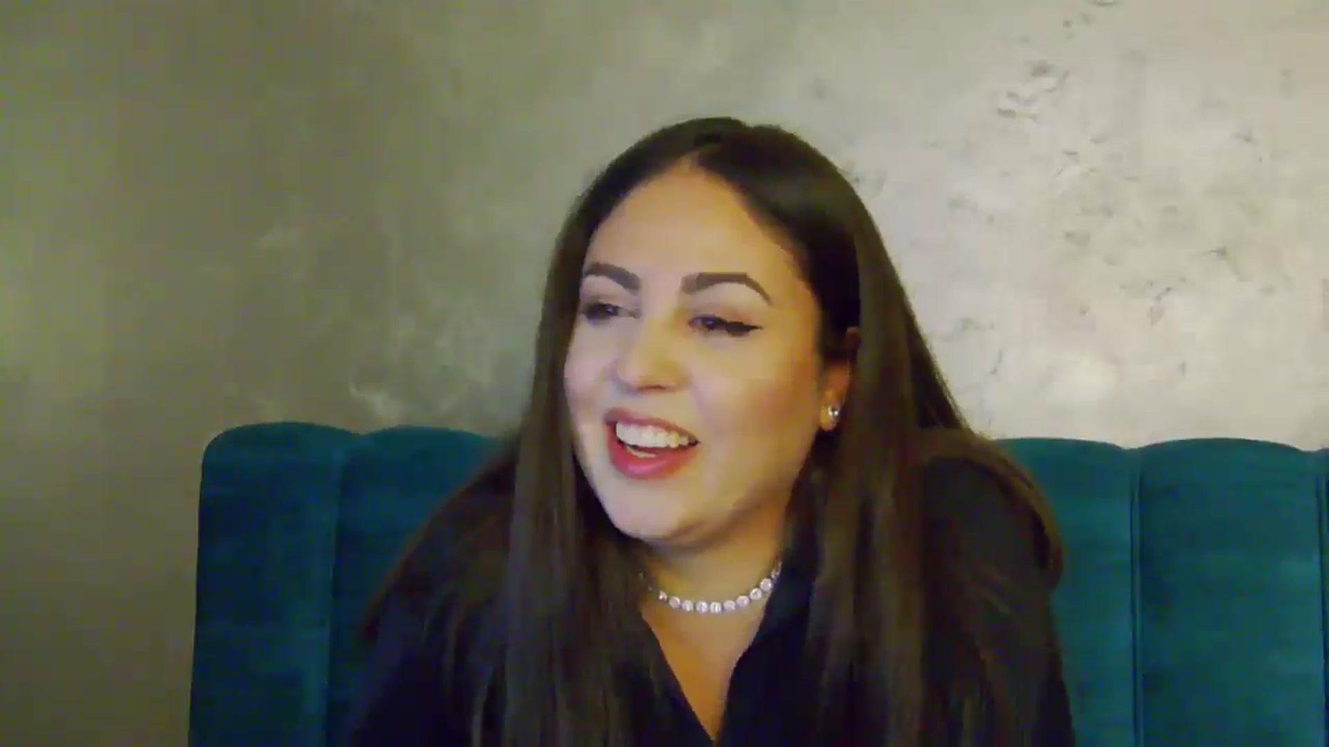 Gallery image thumbnail from NotVanilla's myfreecams stream on, 01/03/2025, 03:41 image 14 of 20