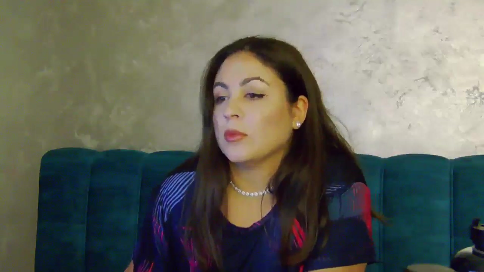 Gallery image thumbnail from NotVanilla's myfreecams stream on, 01/06/2025, 02:33 image 4 of 20
