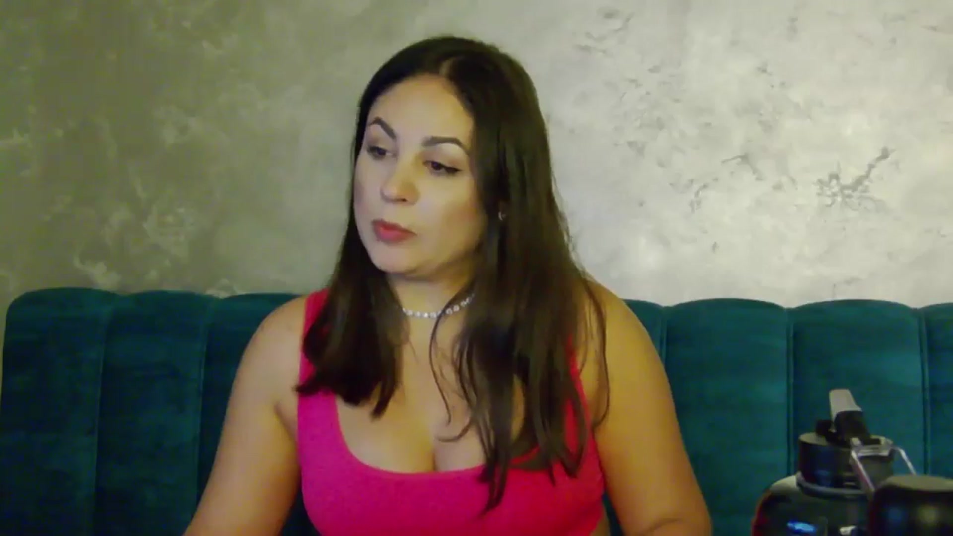 Gallery image thumbnail from NotVanilla's myfreecams stream on, 01/06/2025, 03:21 image 18 of 20