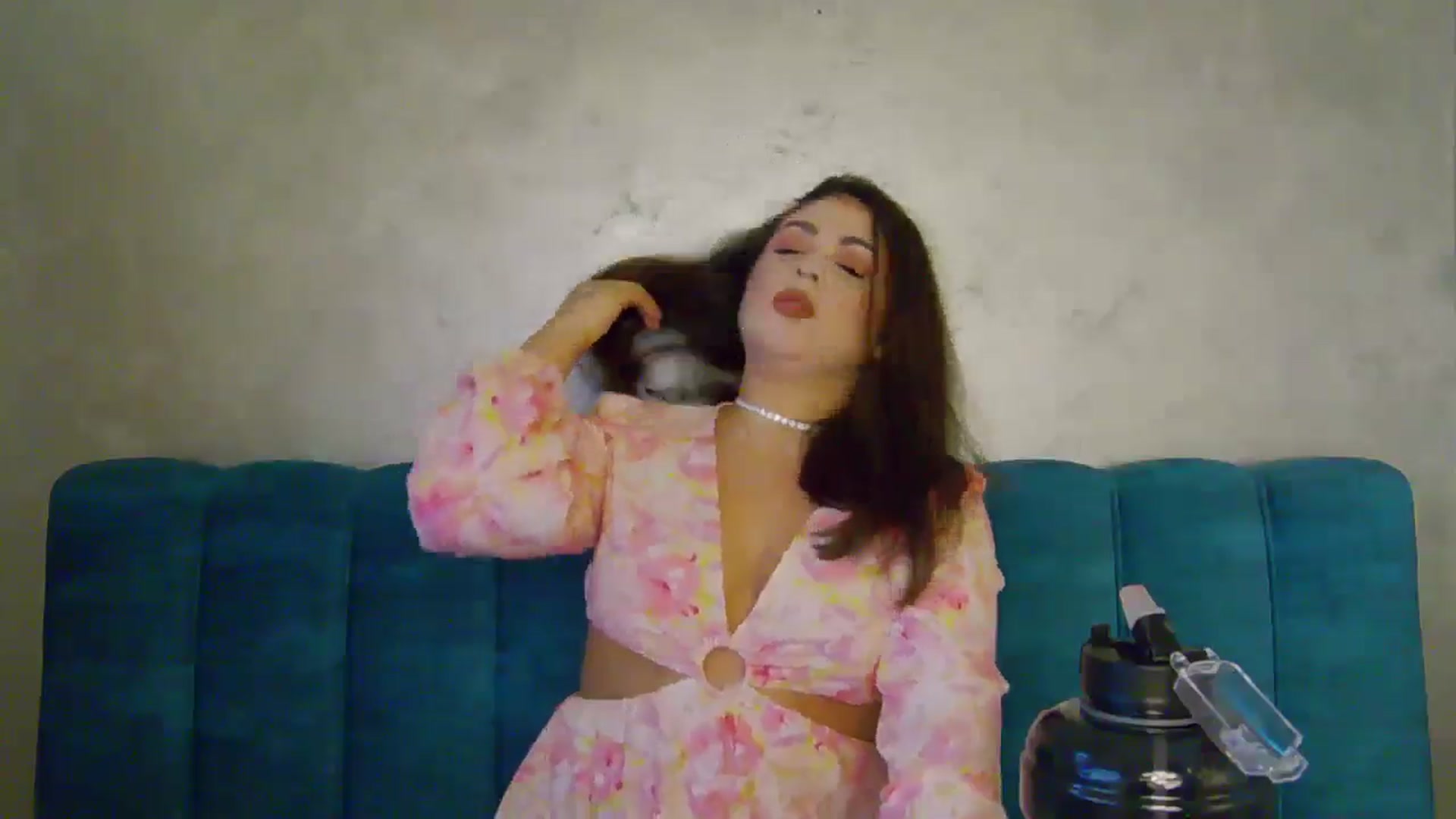 Gallery image thumbnail from NotVanilla's myfreecams stream on, 01/09/2025, 02:32 image 12 of 20