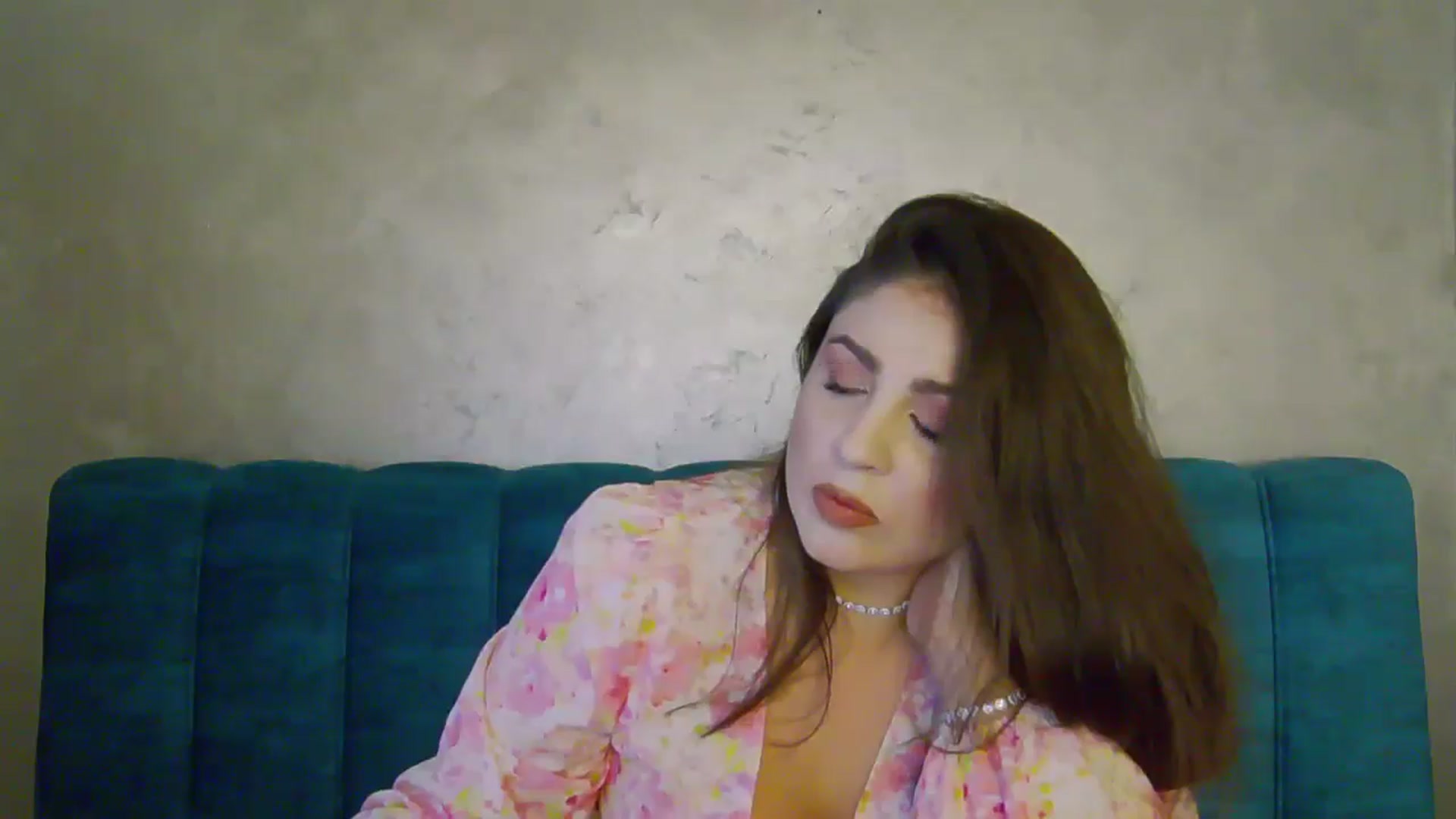 Gallery image thumbnail from NotVanilla's myfreecams stream on, 01/09/2025, 02:32 image 14 of 20