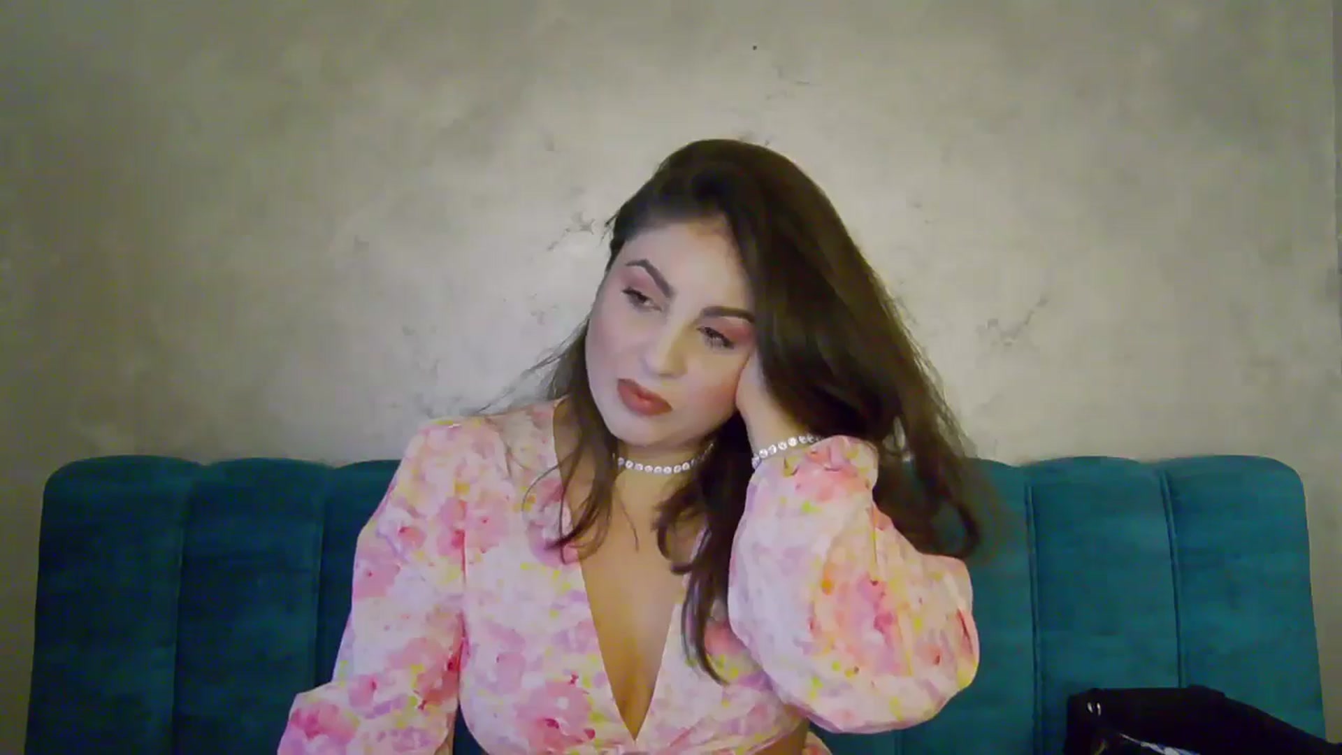 Gallery image thumbnail from NotVanilla's myfreecams stream on, 01/09/2025, 02:32 image 20 of 20