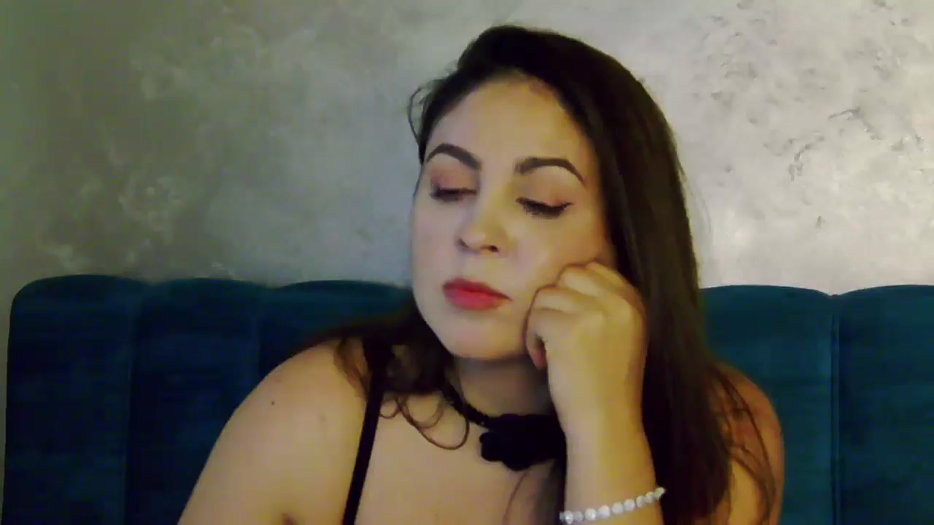 Gallery image thumbnail from NotVanilla's myfreecams stream on, 01/13/2025, 13:44 image 4 of 20