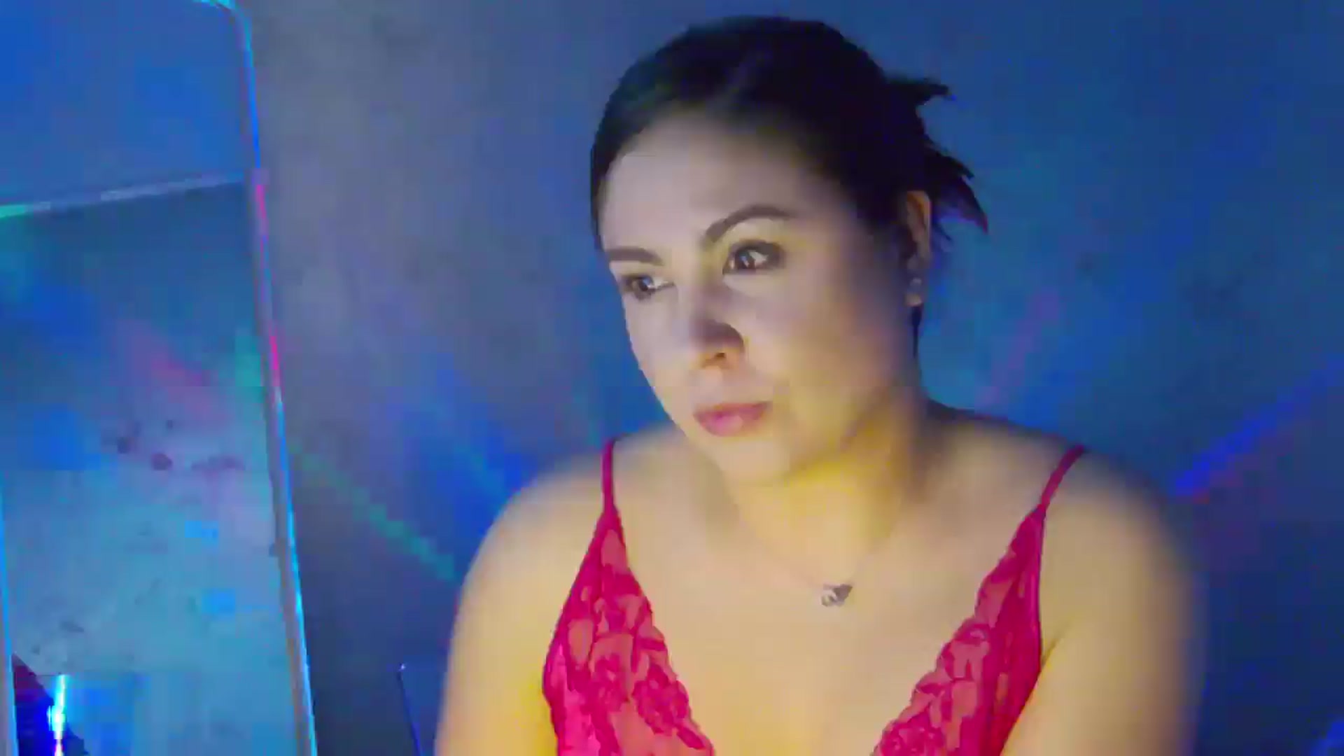 Gallery image thumbnail from NotVanilla's myfreecams stream on, 04/06/2025, 10:14 image 17 of 20