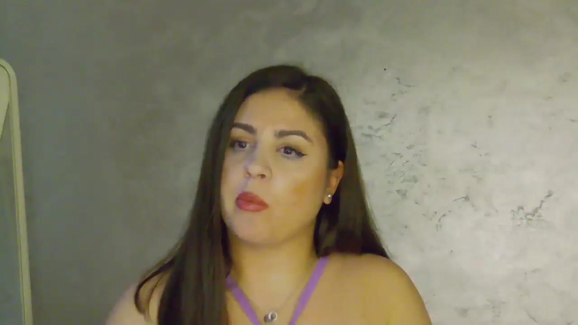 Gallery image thumbnail from NotVanilla's myfreecams stream on, 04/16/2025, 02:13 image 15 of 20