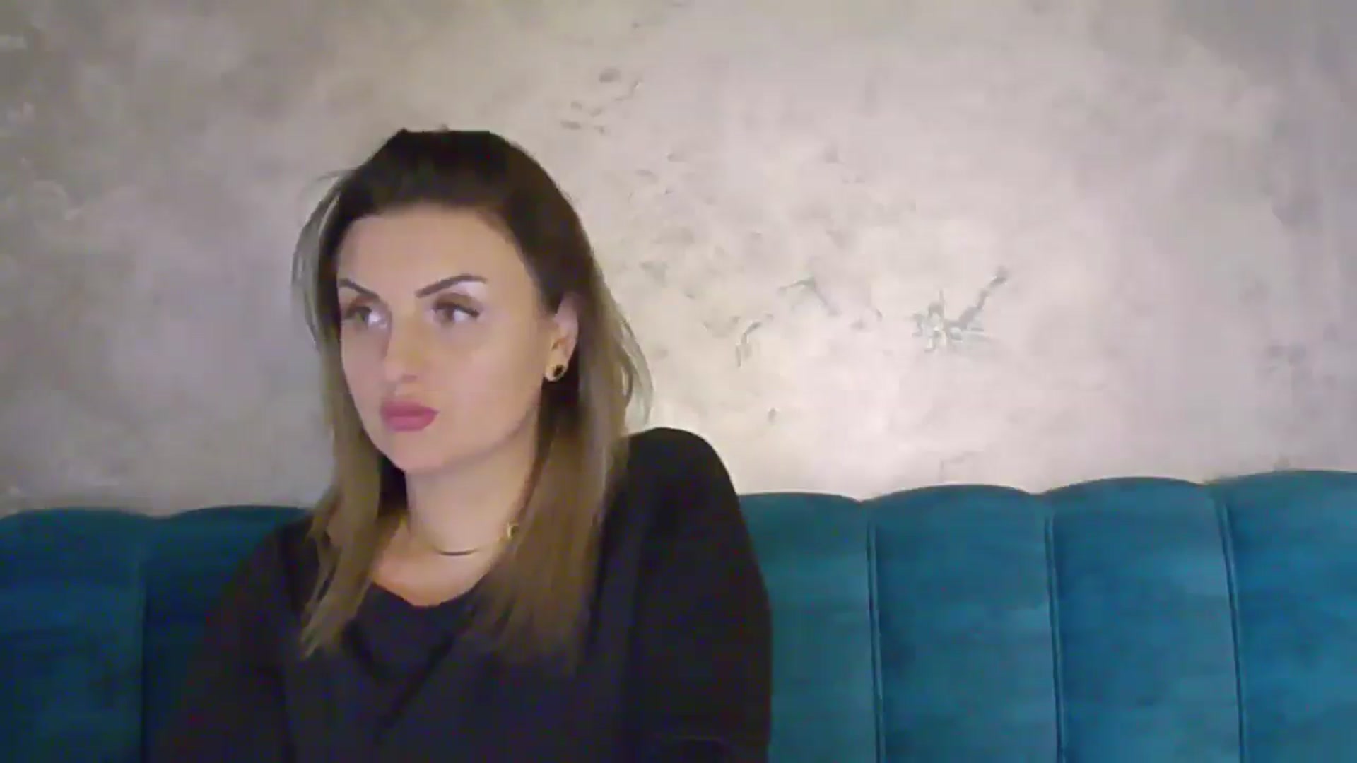 Gallery image thumbnail from NotVanilla's myfreecams stream on, 04/17/2025, 24:18 image 15 of 20