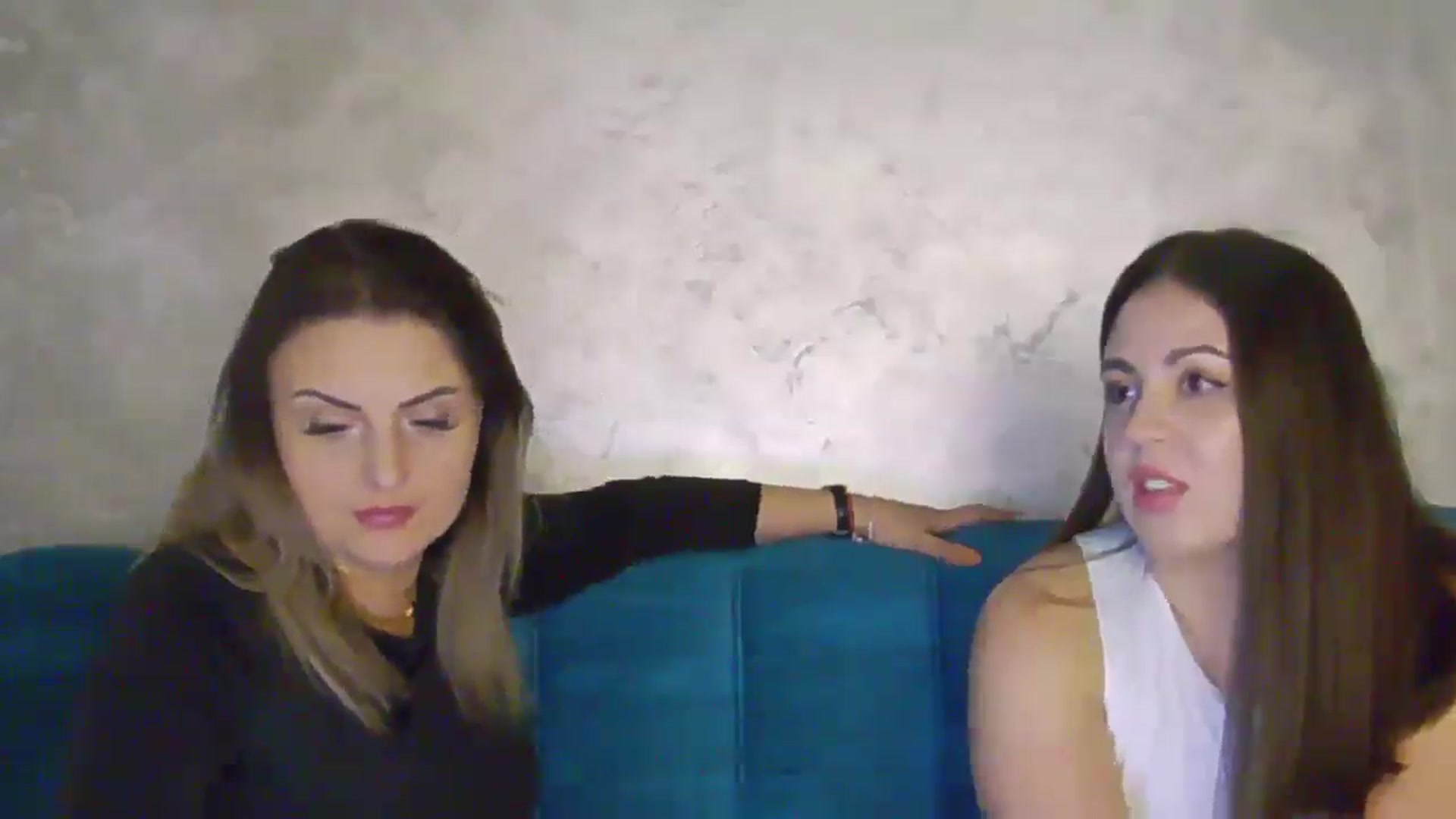 Gallery image thumbnail from NotVanilla's myfreecams stream on, 04/17/2025, 24:18 image 2 of 20