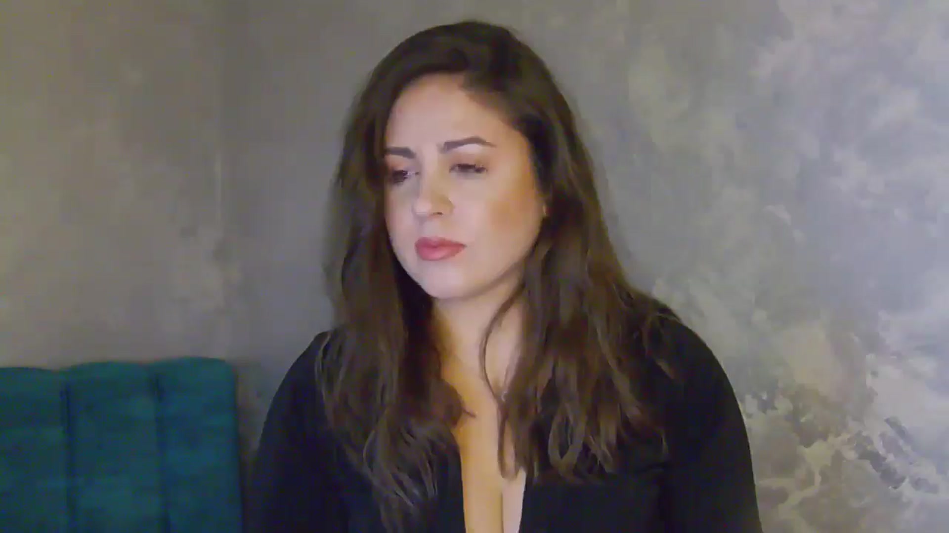 Gallery image thumbnail from NotVanilla's myfreecams stream on, 04/21/2025, 24:18 image 6 of 20