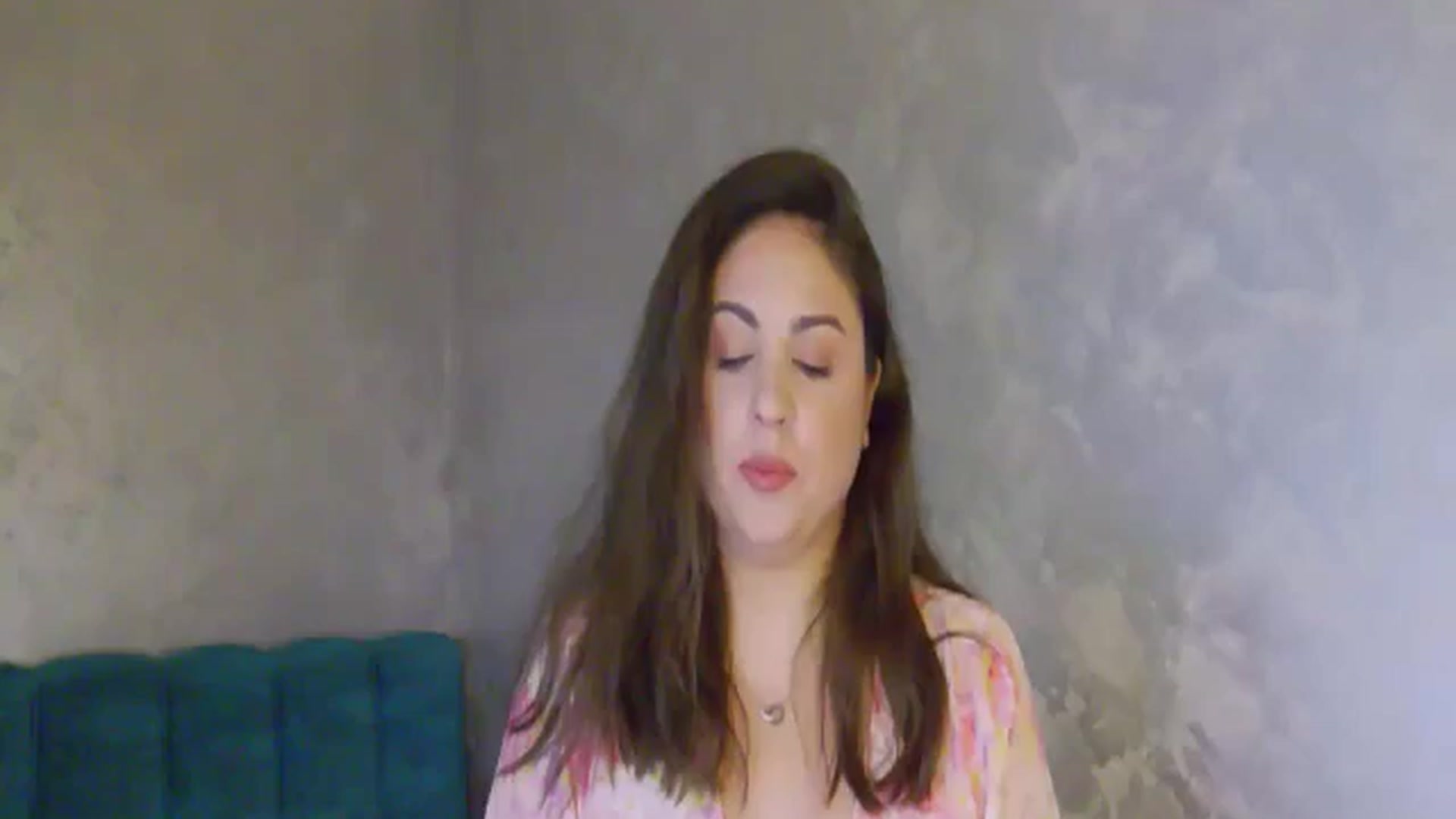 Gallery image thumbnail from NotVanilla's myfreecams stream on, 04/21/2025, 01:00 image 10 of 20
