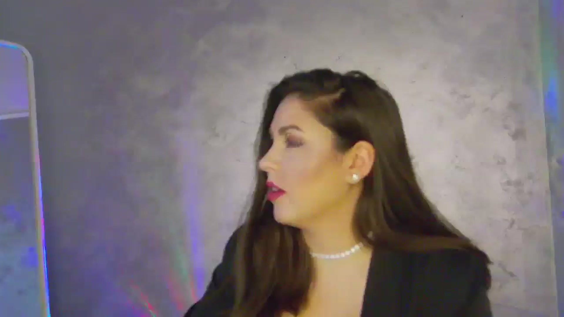 Gallery image thumbnail from NotVanilla's myfreecams stream on, 04/24/2025, 06:04 image 12 of 20