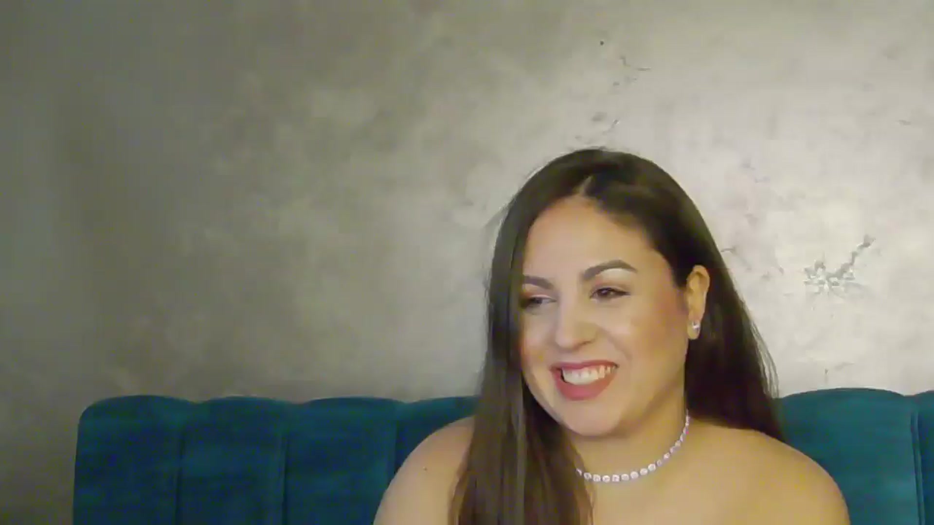 Gallery image thumbnail from NotVanilla's myfreecams stream on, 04/25/2025, 24:40 image 6 of 20