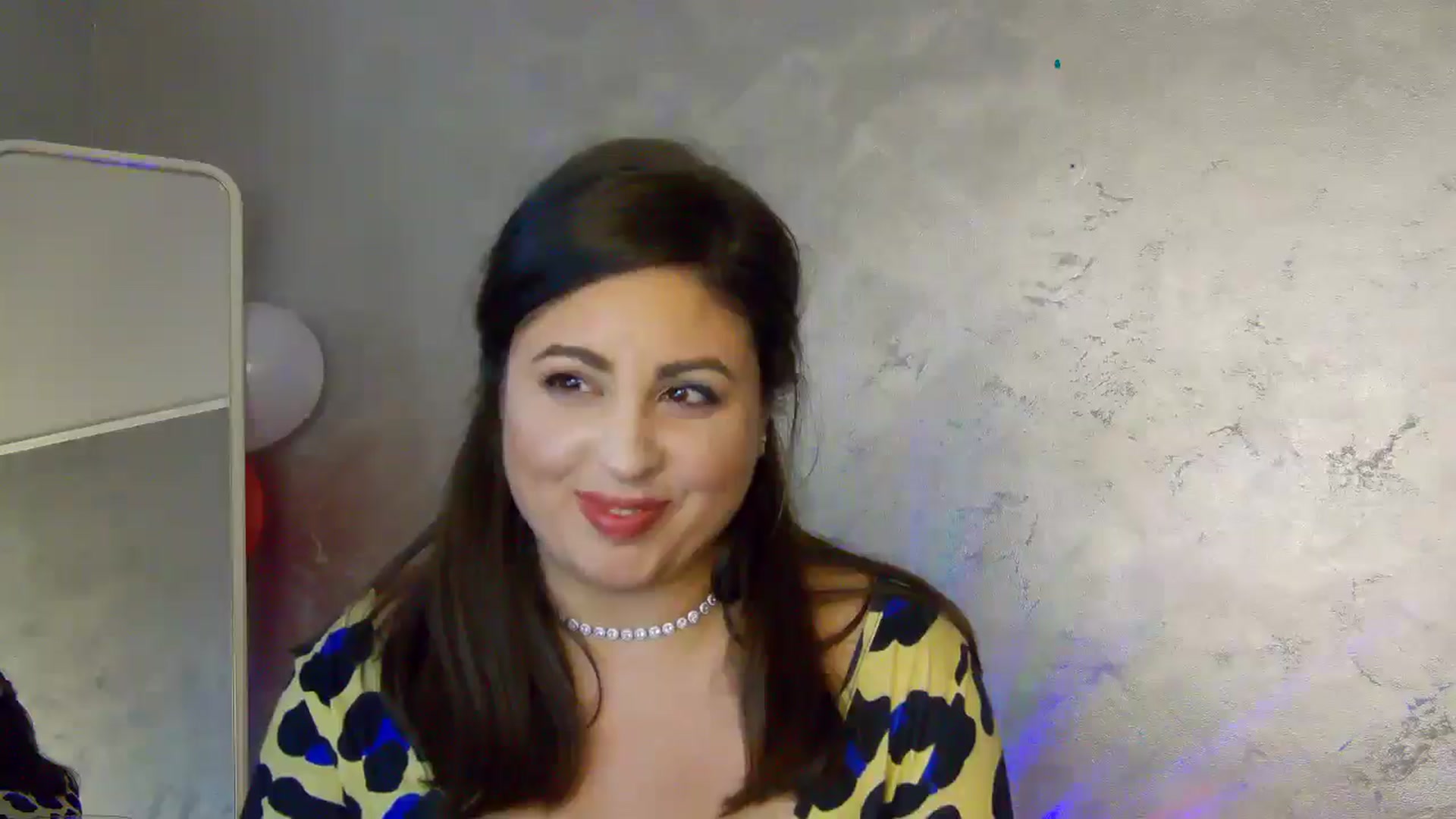 Gallery image thumbnail from NotVanilla's myfreecams stream on, 05/10/2025, 10:02 image 5 of 20