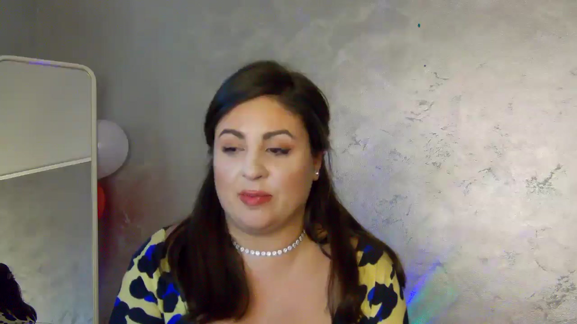 Gallery image thumbnail from NotVanilla's myfreecams stream on, 05/10/2025, 10:02 image 3 of 20