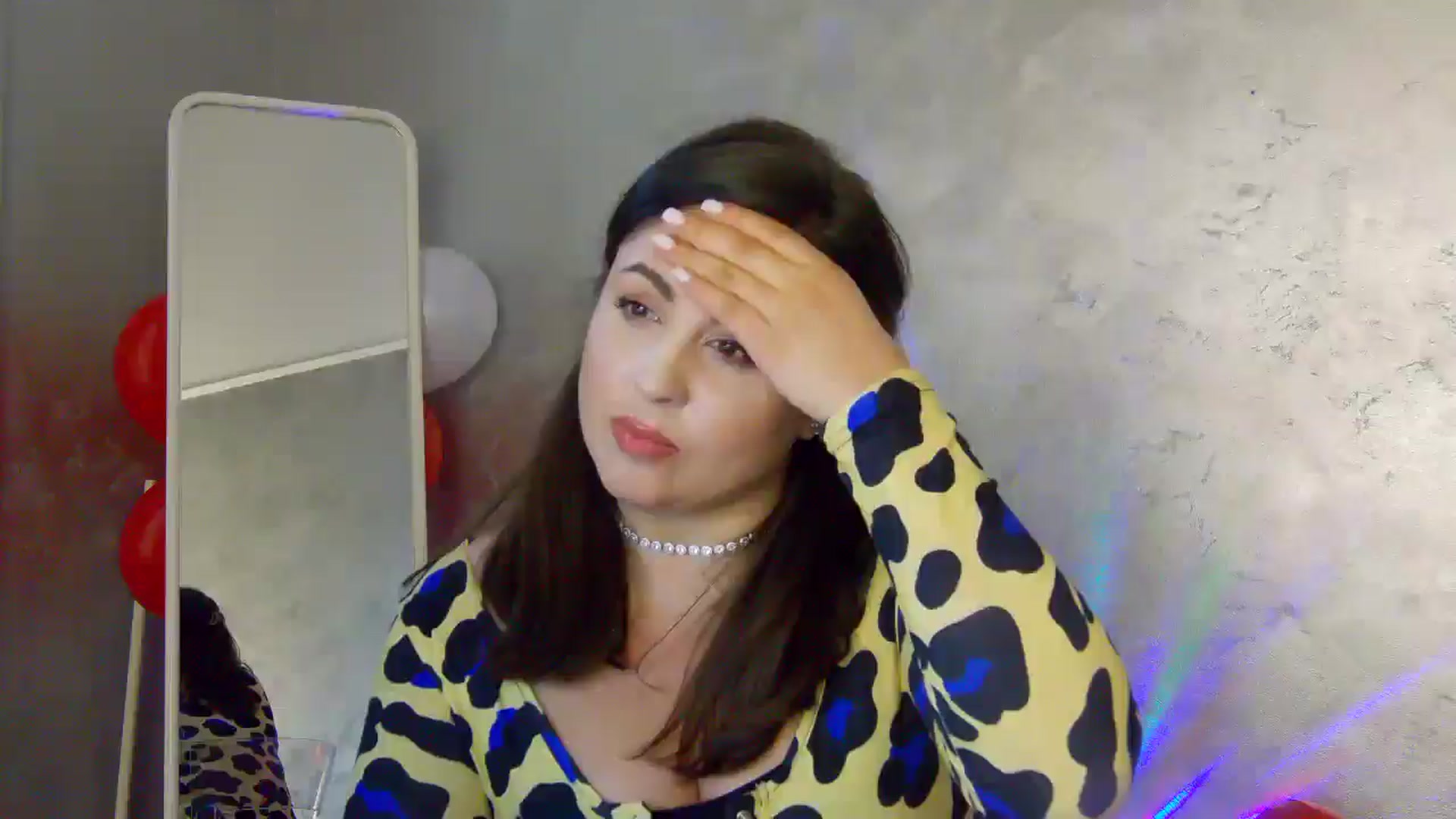 Gallery image thumbnail from NotVanilla's myfreecams stream on, 05/10/2025, 10:02 image 18 of 20