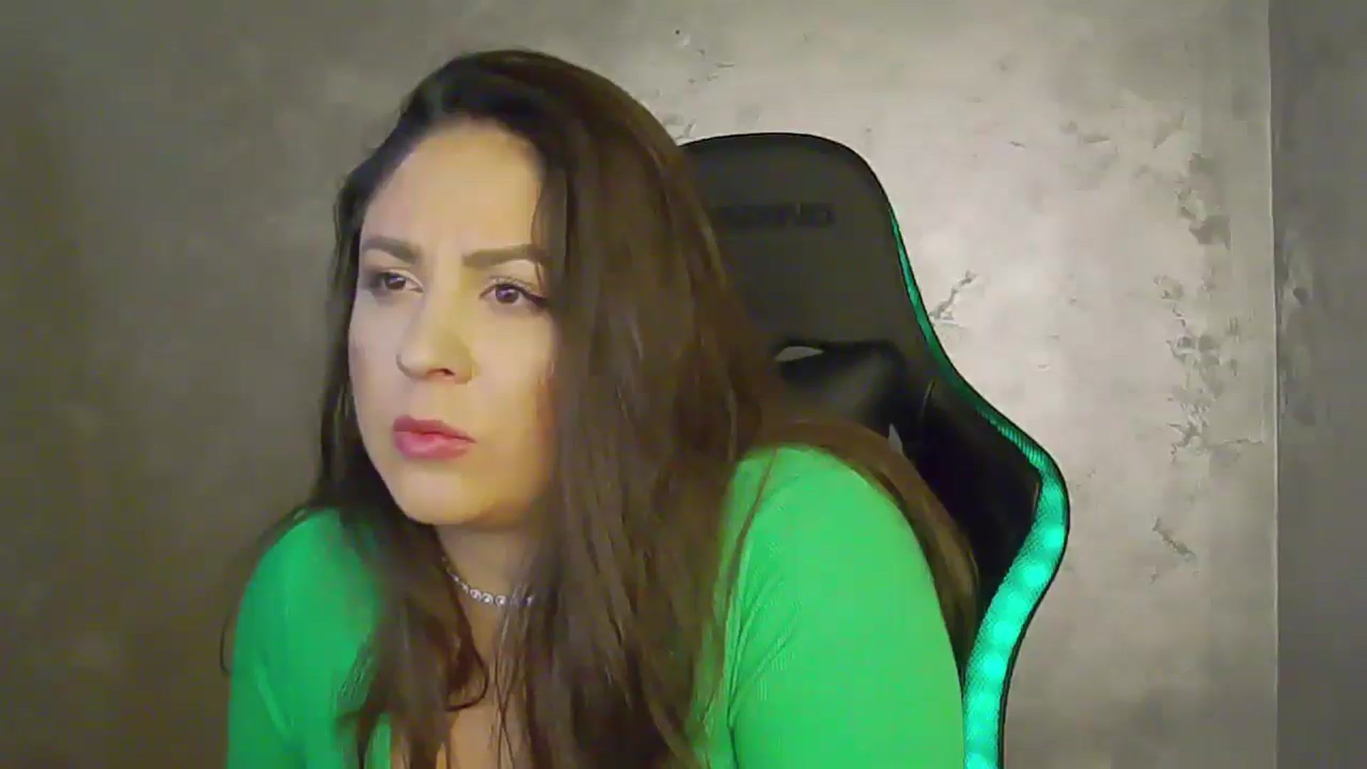 Gallery image thumbnail from NotVanilla's myfreecams stream on, 05/20/2025, 24:00 image 13 of 20