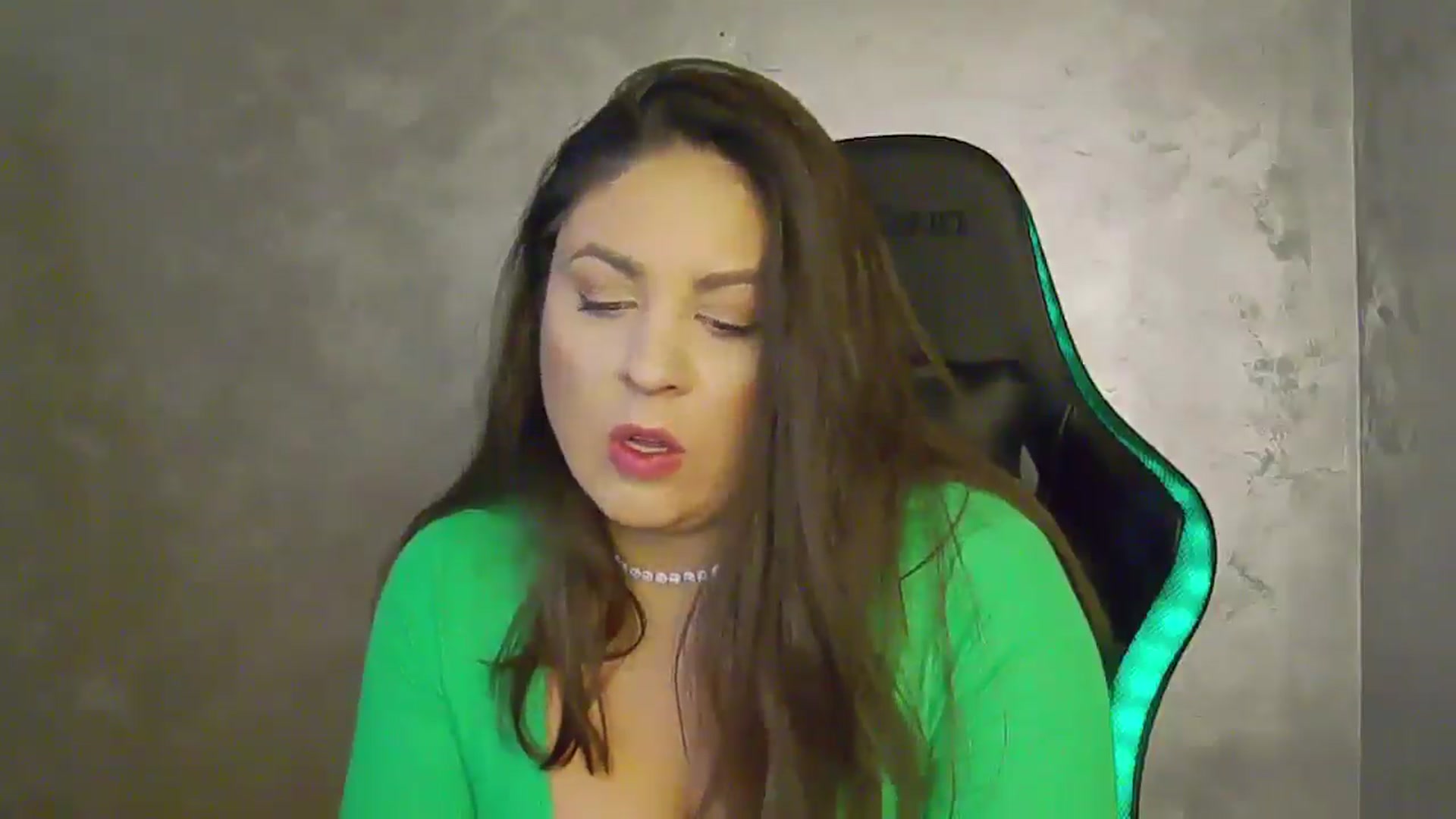 Gallery image thumbnail from NotVanilla's myfreecams stream on, 05/20/2025, 24:00 image 11 of 20