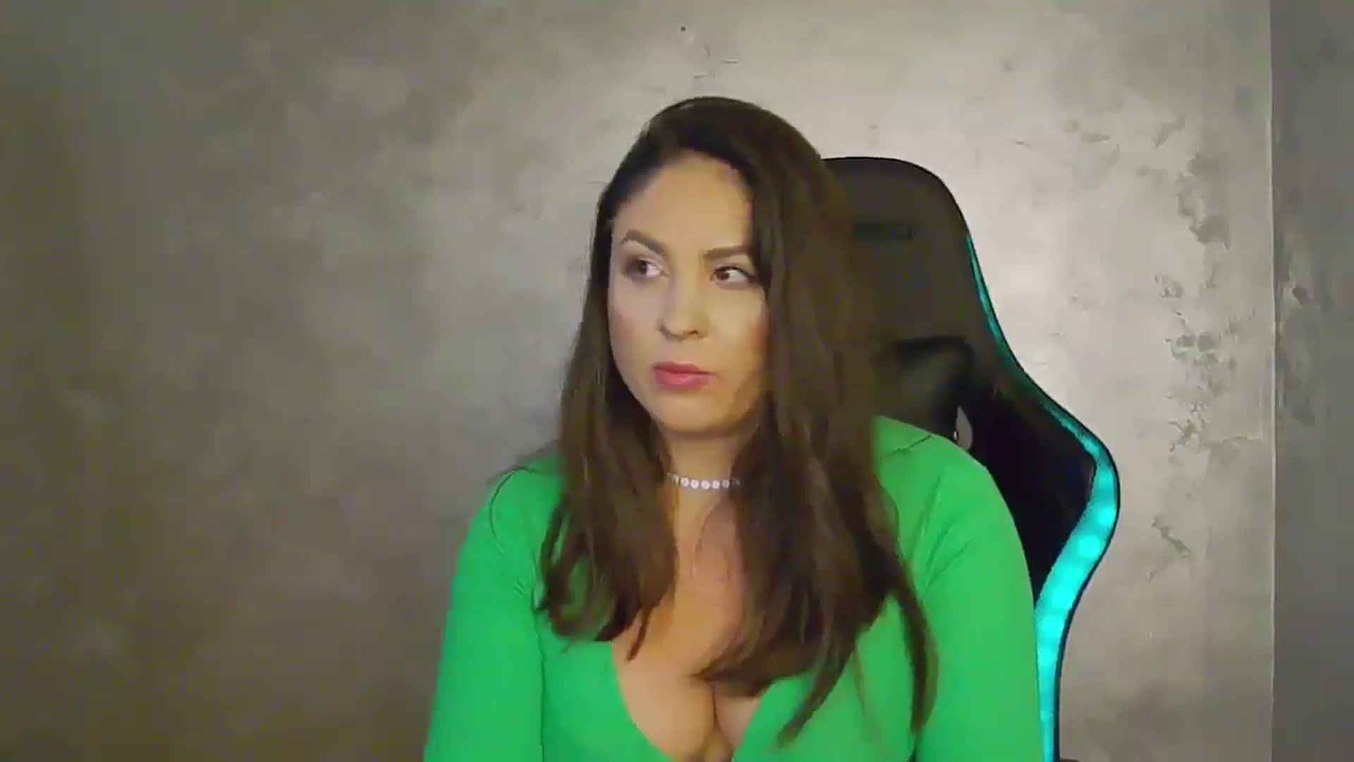 Gallery image thumbnail from NotVanilla's myfreecams stream on, 05/20/2025, 01:00 image 8 of 20