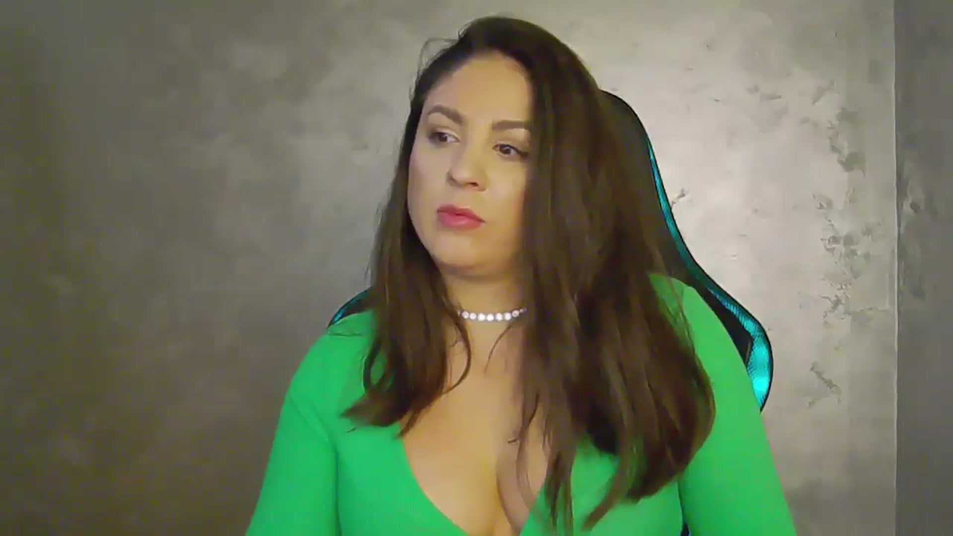 Gallery image thumbnail from NotVanilla's myfreecams stream on, 05/20/2025, 01:00 image 15 of 20