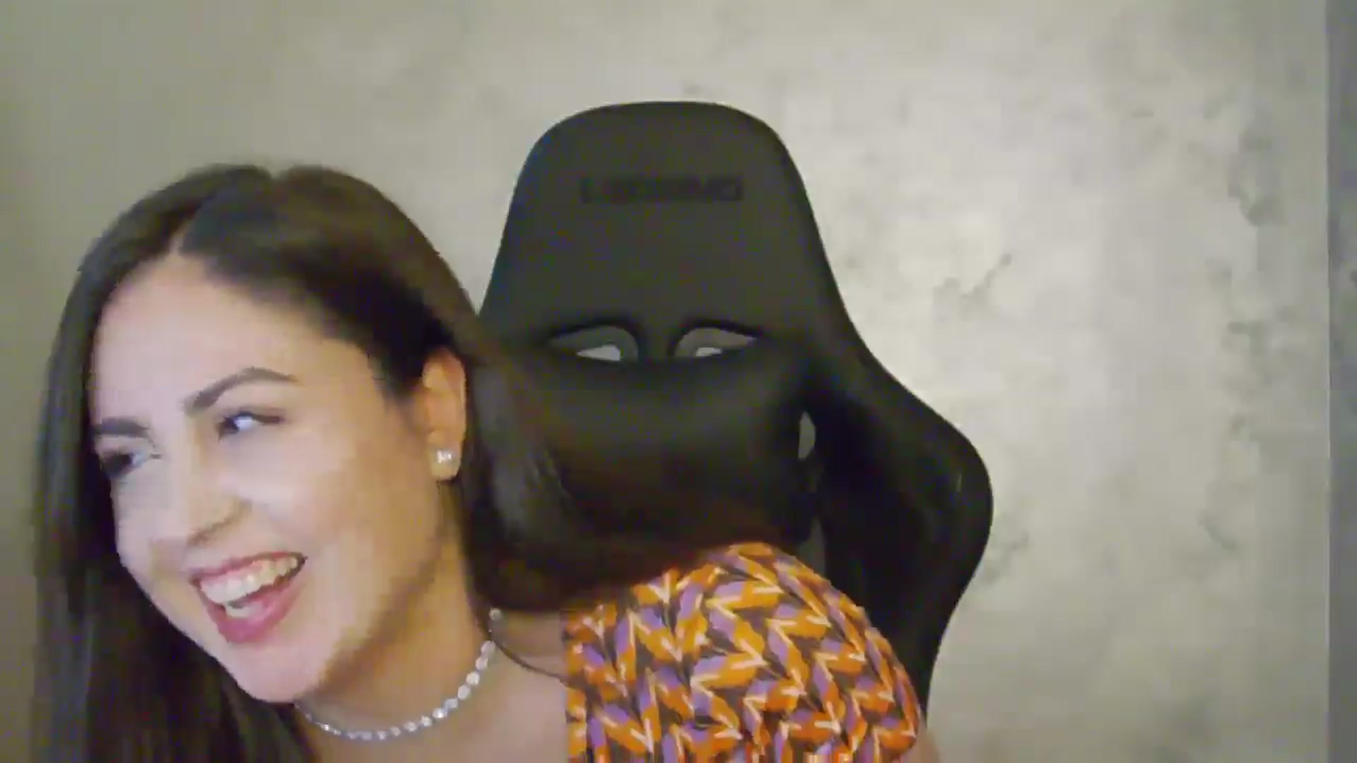 Gallery image thumbnail from NotVanilla's myfreecams stream on, 06/02/2025, 02:17 image 17 of 20