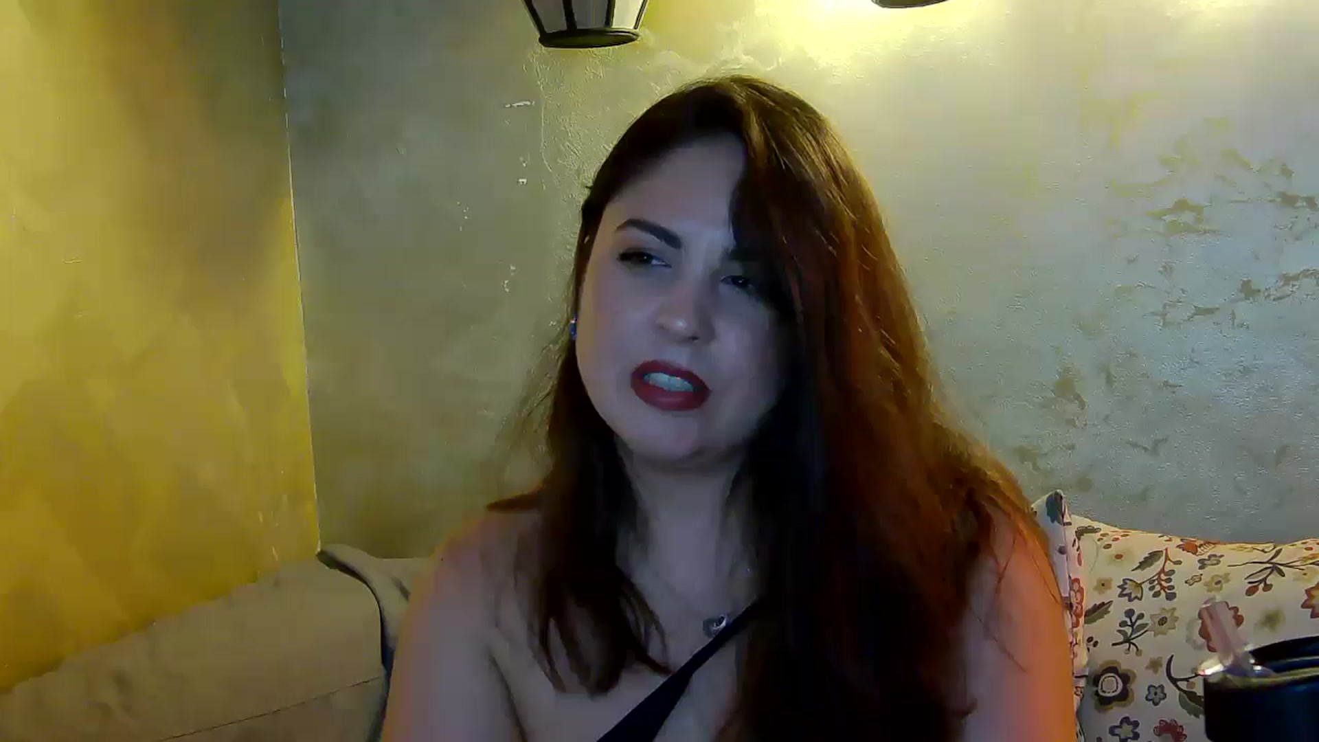 Gallery image thumbnail from NotVanilla's myfreecams stream on, 06/09/2025, 01:45 image 10 of 20