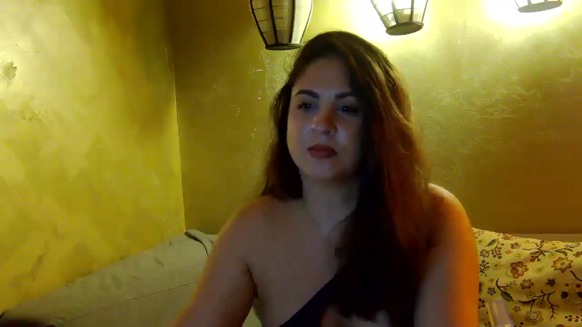 Gallery image thumbnail from NotVanilla's myfreecams stream on, 06/09/2025, 03:24 image 17 of 20