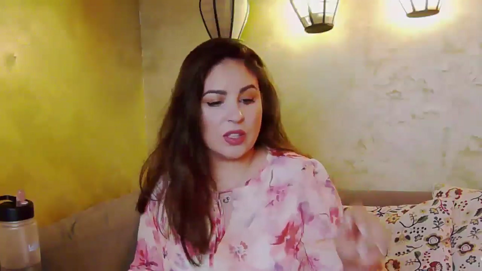 Gallery image thumbnail from NotVanilla's myfreecams stream on, 06/10/2025, 24:20 image 15 of 20