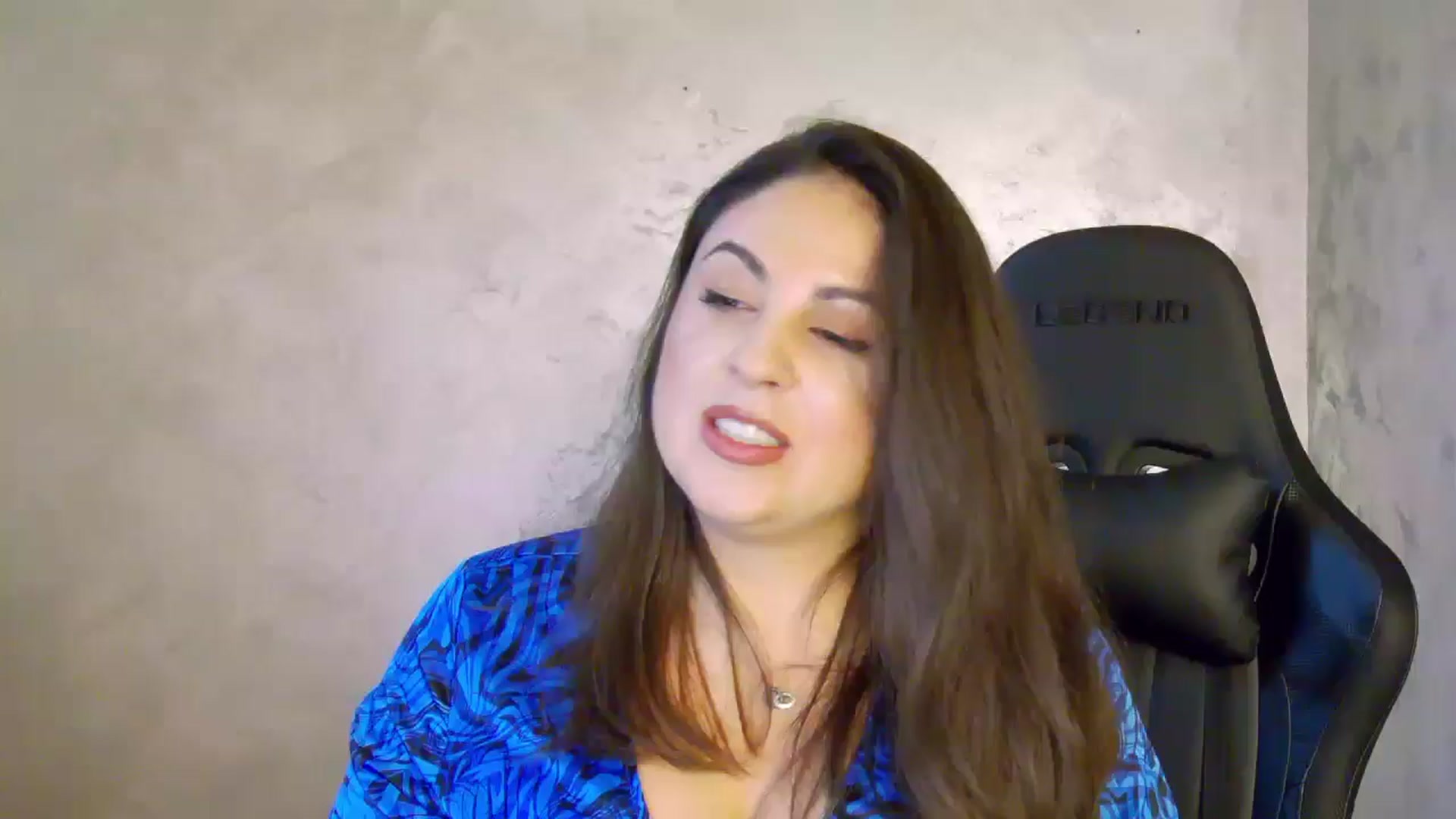 Gallery image thumbnail from NotVanilla's myfreecams stream on, 06/16/2025, 24:46 image 1 of 20