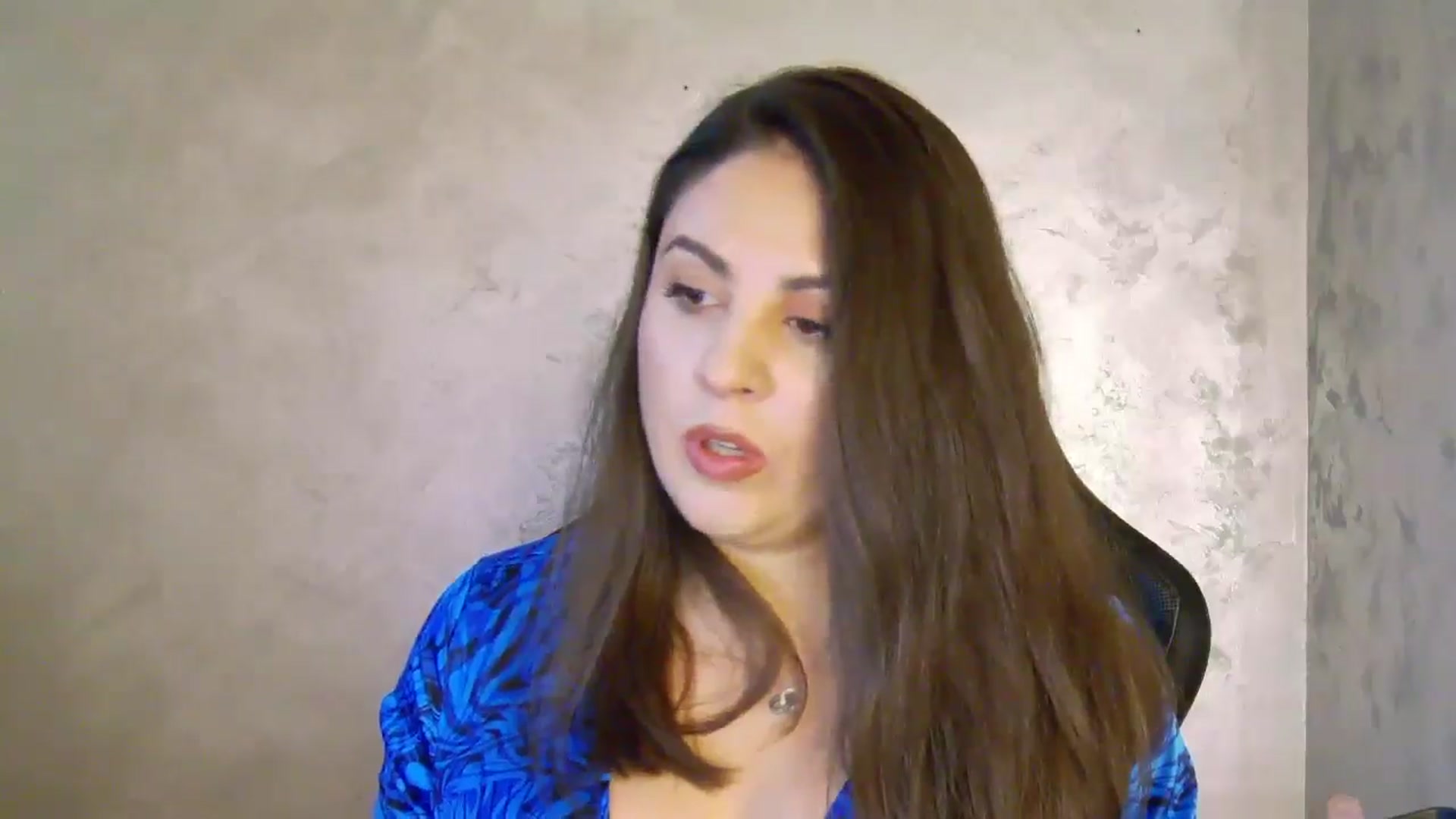 Gallery image thumbnail from NotVanilla's myfreecams stream on, 06/16/2025, 24:46 image 14 of 20