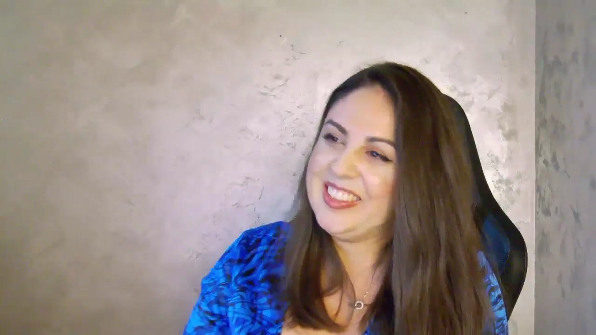 Gallery image thumbnail from NotVanilla's myfreecams stream on, 06/16/2025, 24:46 image 9 of 20